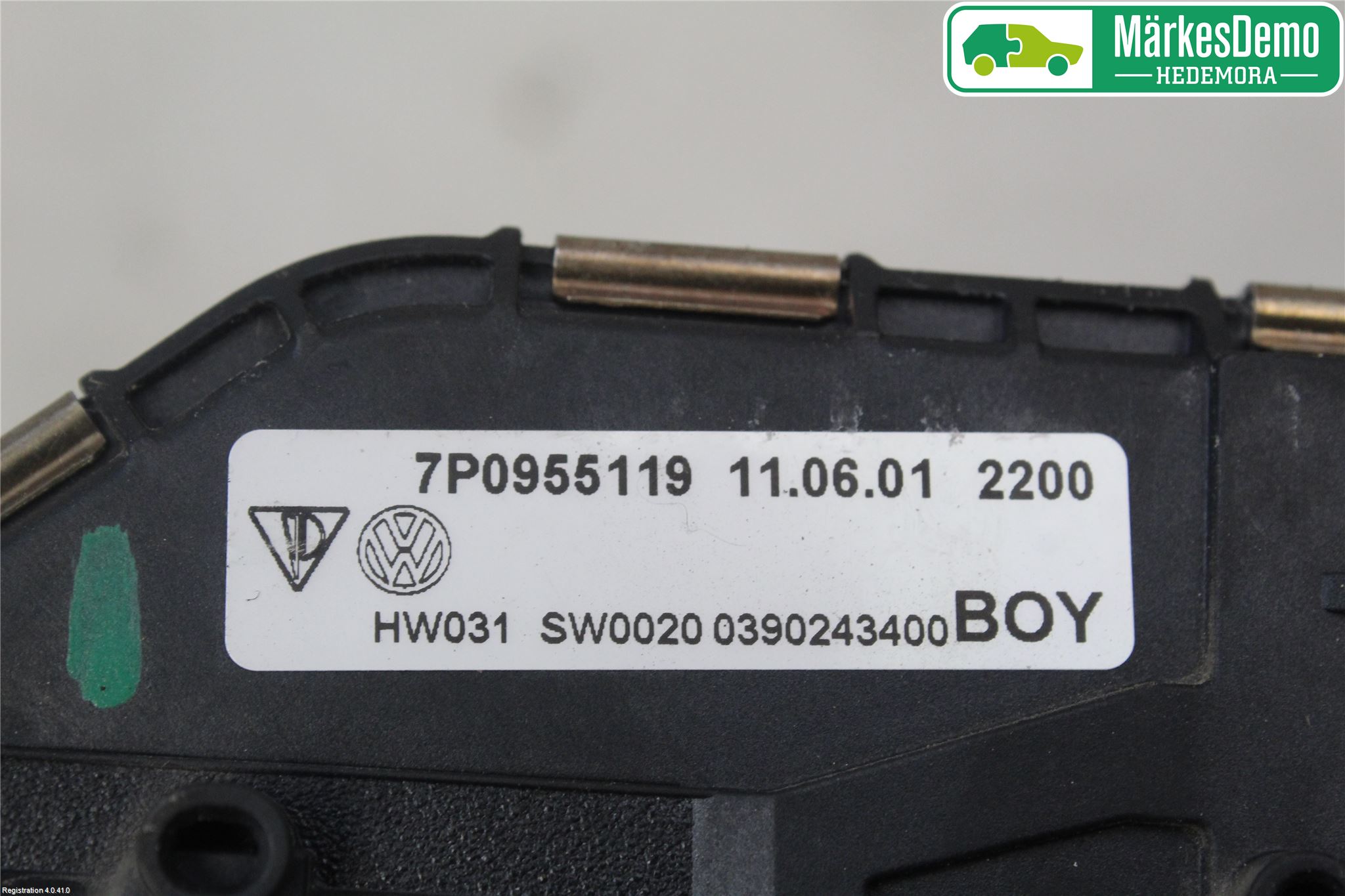 Volkswagen VW TOUAREG 7P 11-18 Viskermotor Frontrute