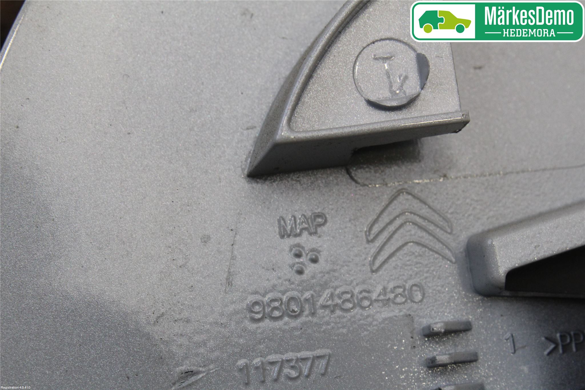 Citroen C4 CACTUS 14-20 Drivstoff Tankluke