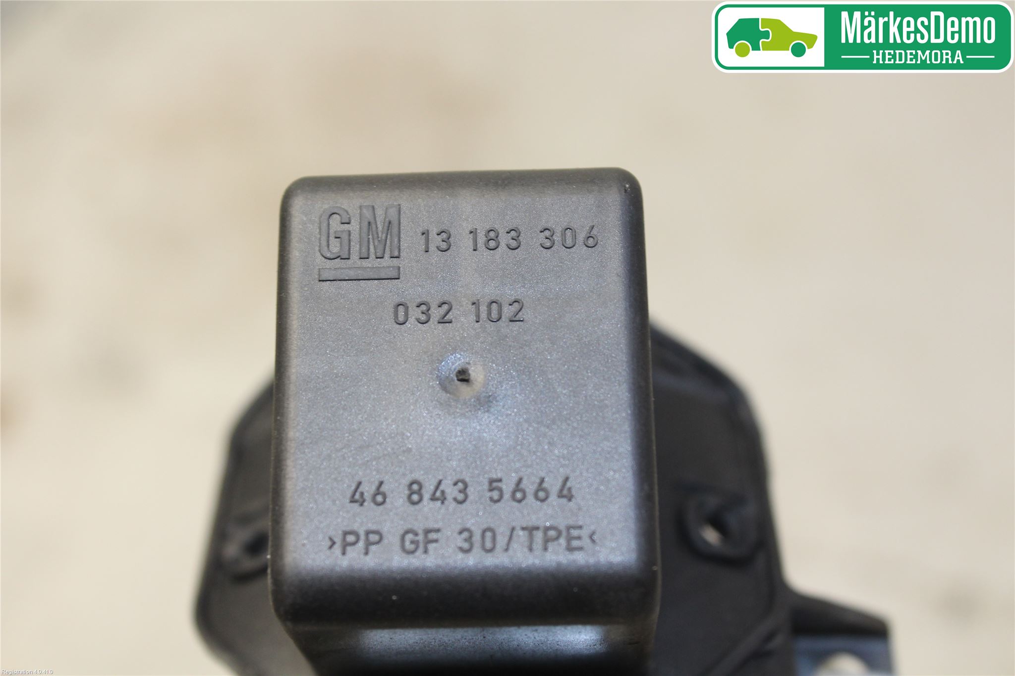 Opel CORSA D 07-14 Drivstoff Tankluke
