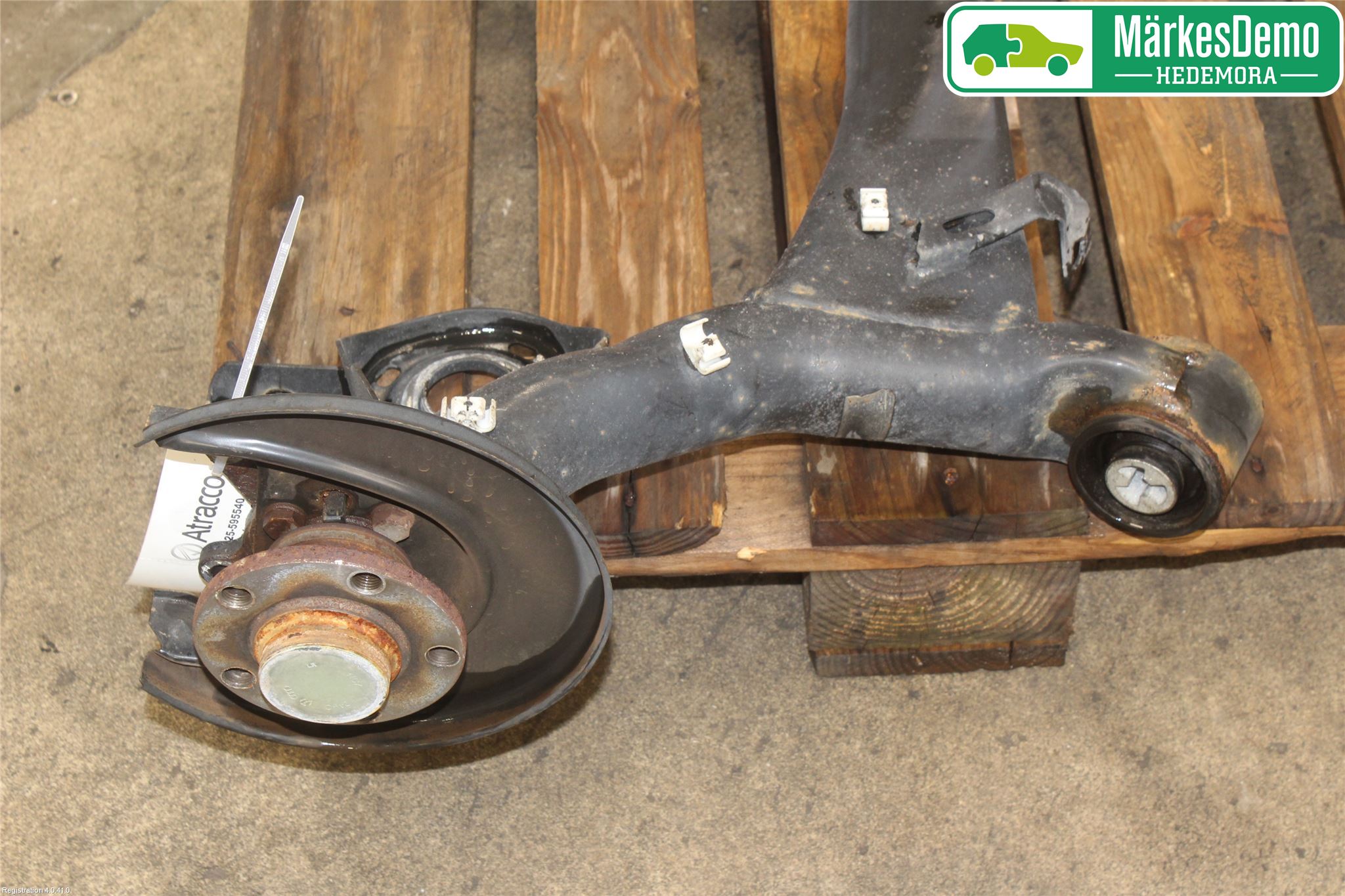 Skoda FABIA 15-21 Bakaksel Feste Travers-Ramme