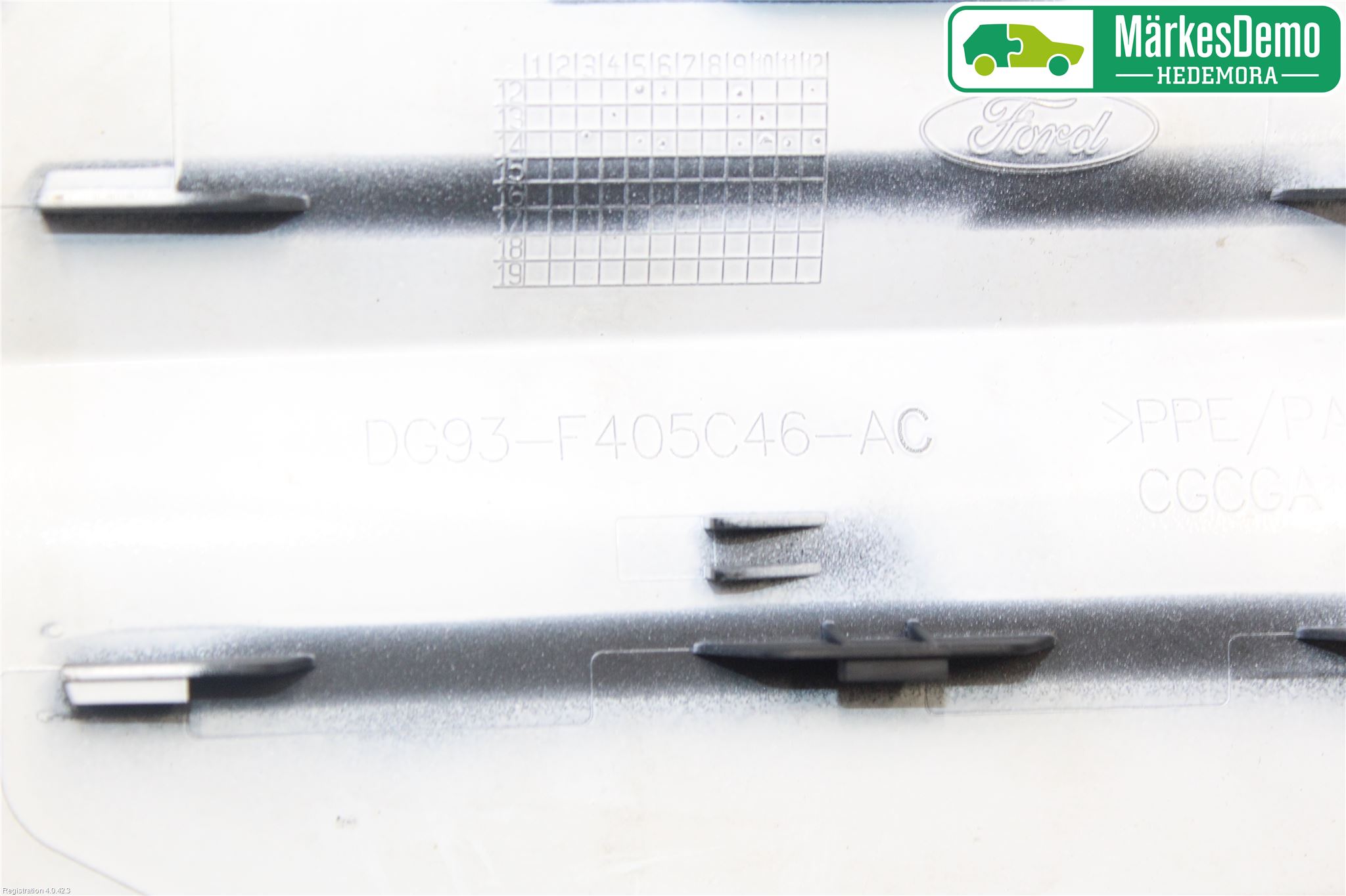 Ford MONDEO 15-22 Drivstoff Tankluke