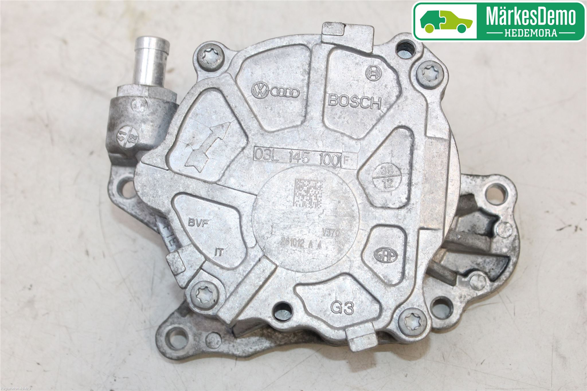 Volkswagen VW PASSAT 11-14 Vacuumpumpe