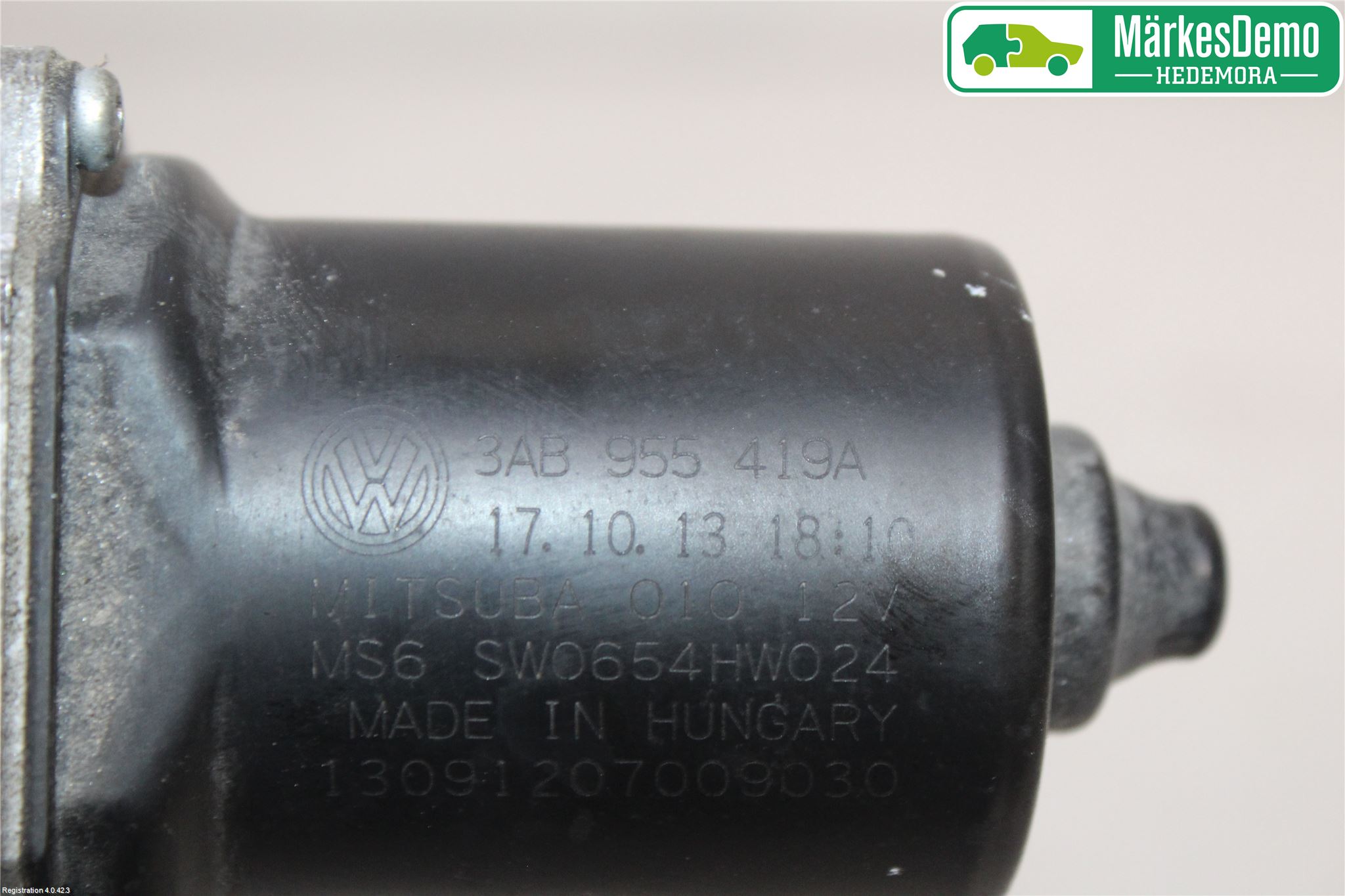Volkswagen VW PASSAT 11-14 Viskermotor Frontrute