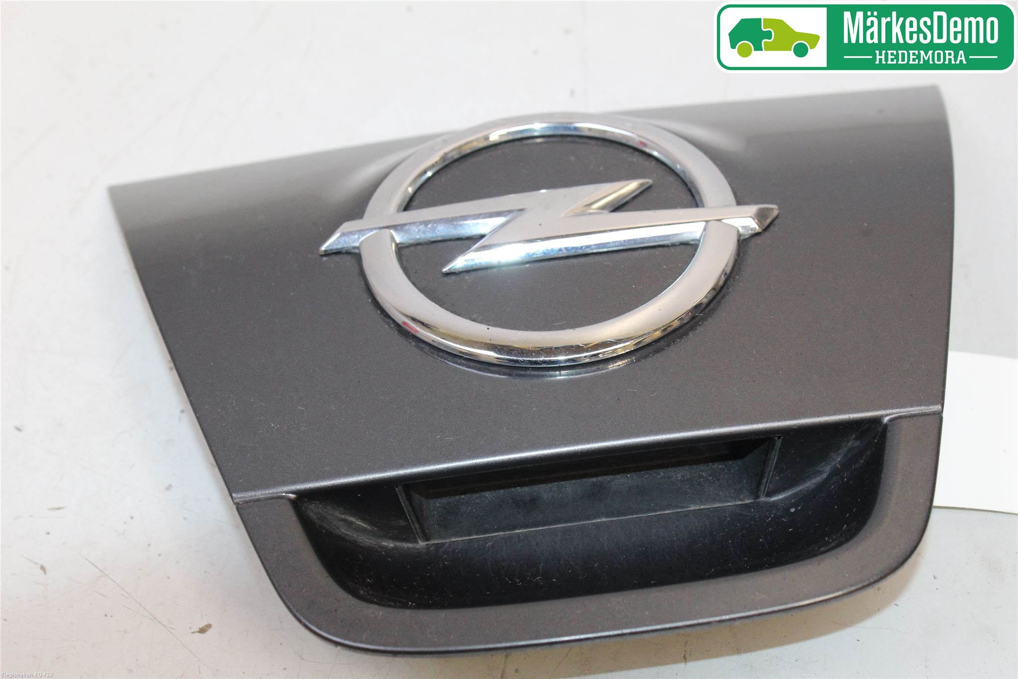 Opel ASTRA J 10-15 Bakluke Handtak Ytre
