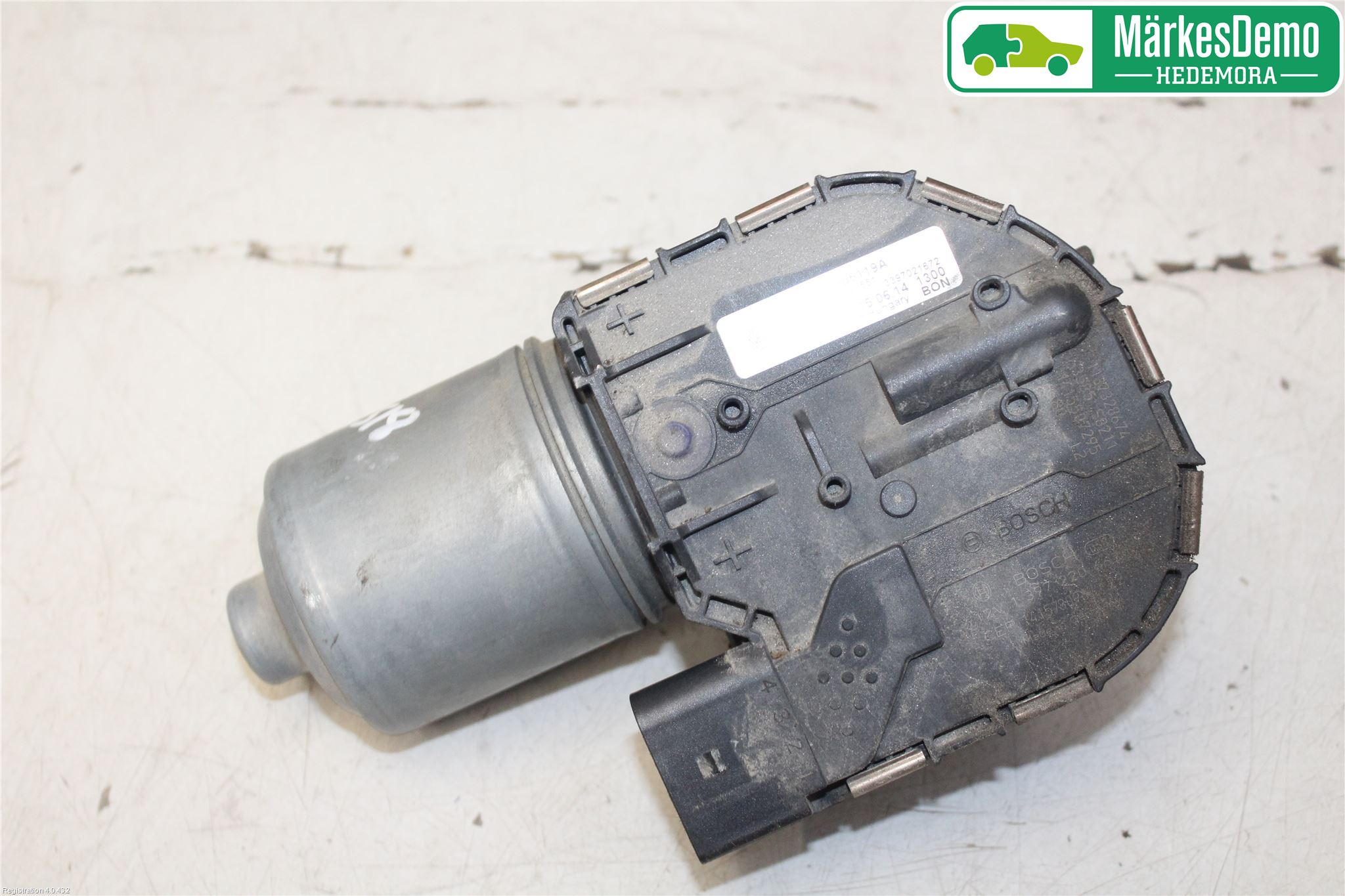 Volkswagen VW GOLF / E-GOLF VII 13-20 Viskermotor Frontrute
