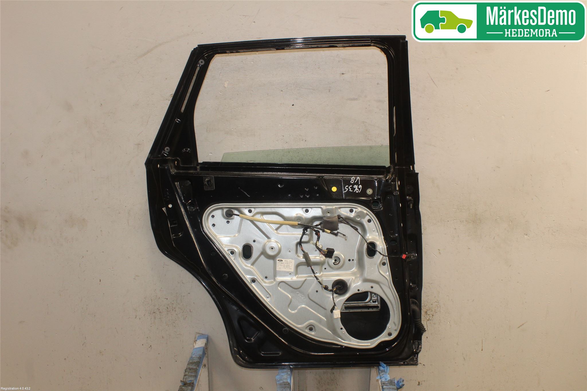 Ford FOCUS     04-07 Dør 4D Bak Venstre