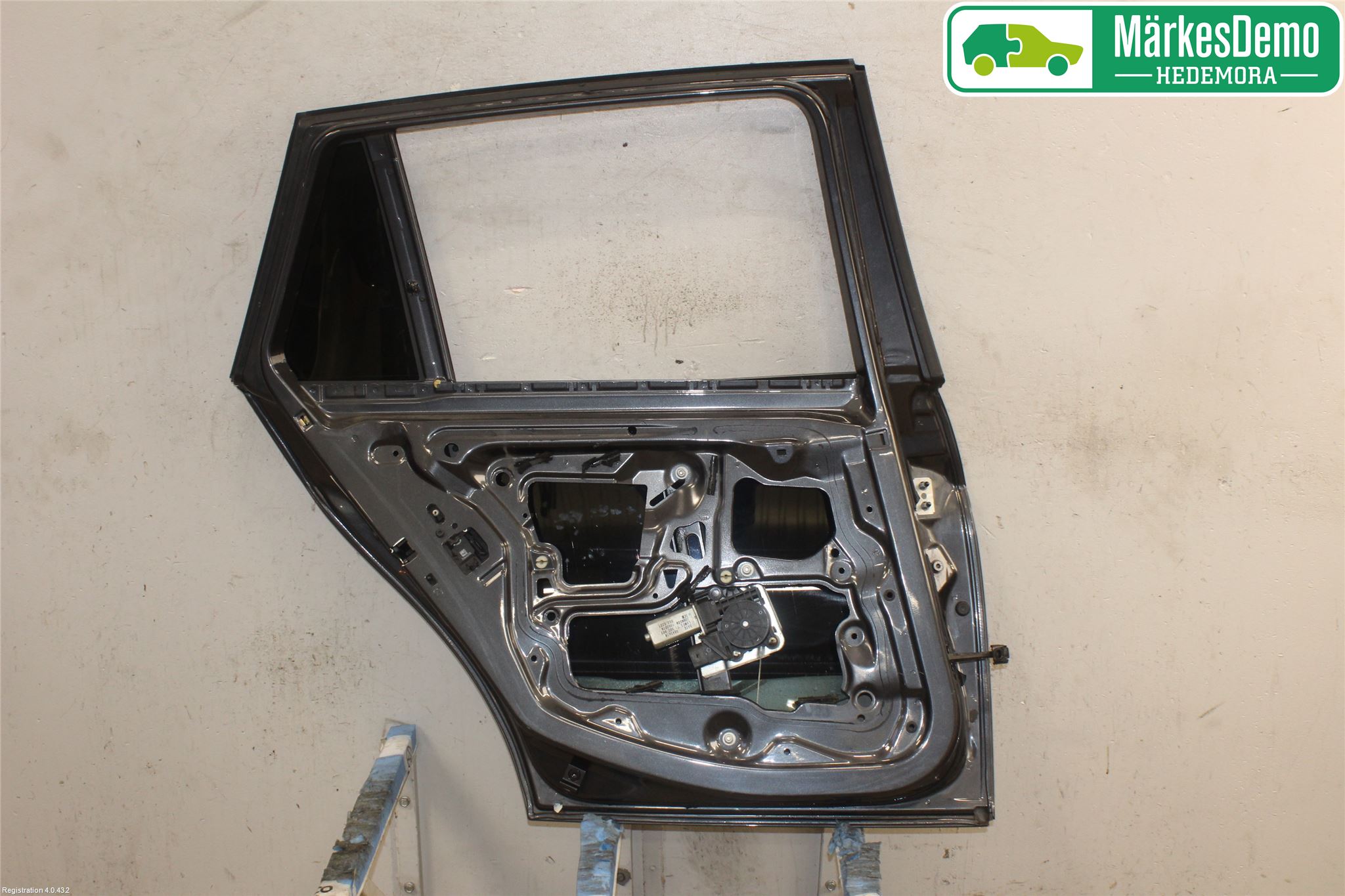 BMW 3 E90/91 SED/TOU 05-12 Dør 4D Bak Venstre