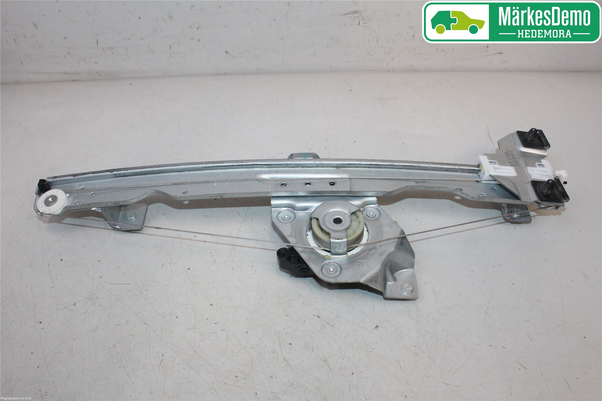 Dacia DUSTER 10-17 Vindusheis El Komp