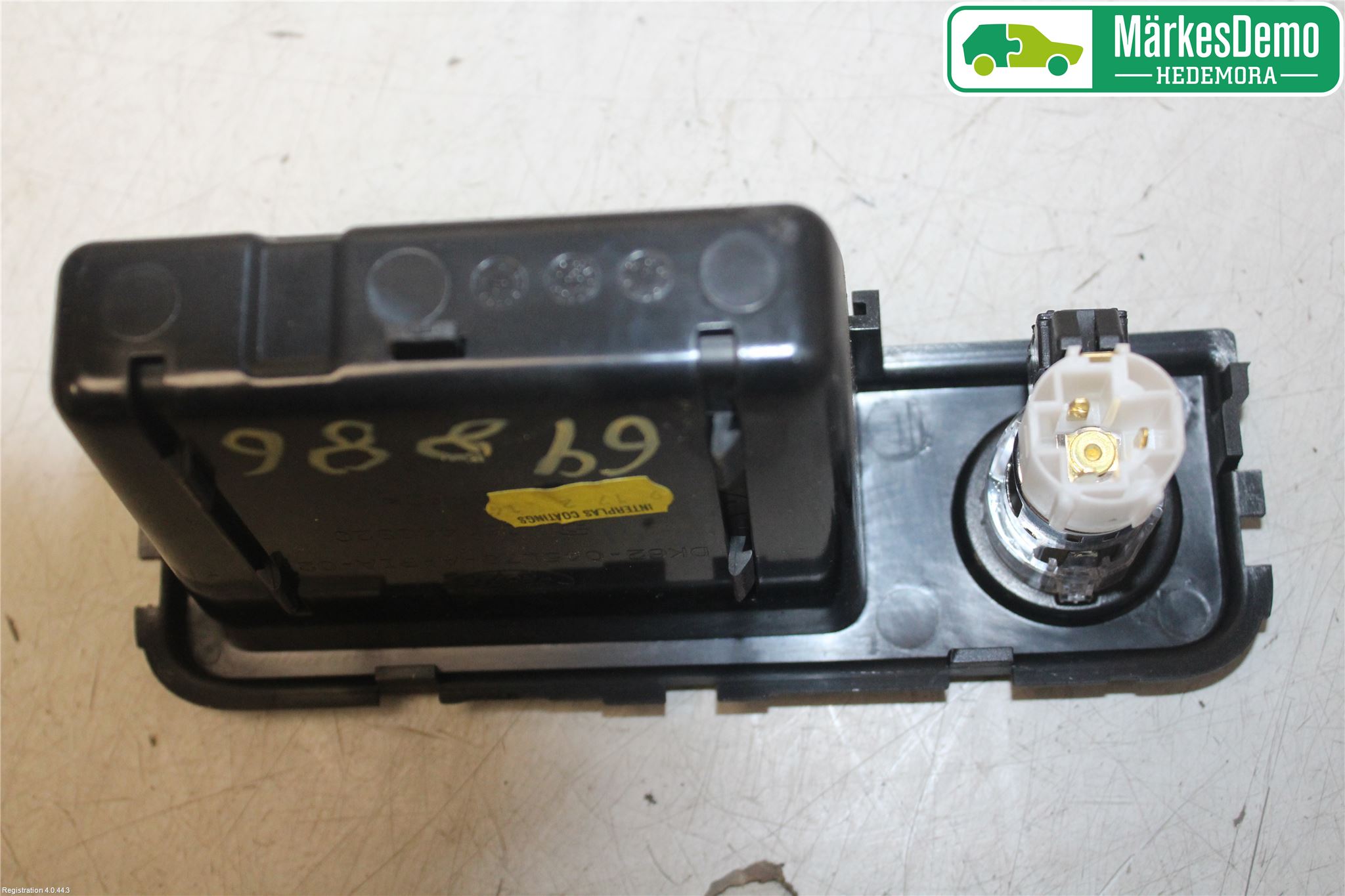 Landrover RANGE ROVER SPORT (L320) 10-13 Innr Sigarett Tenner