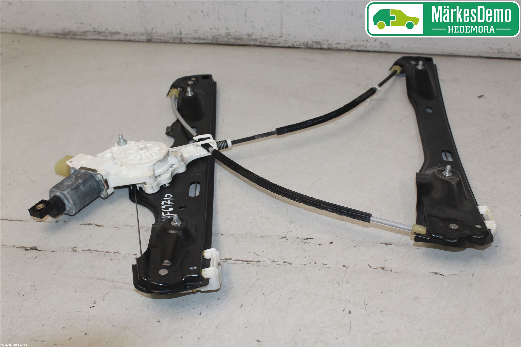 BMW X1 E84 10-15 Vindusheis El Komp
