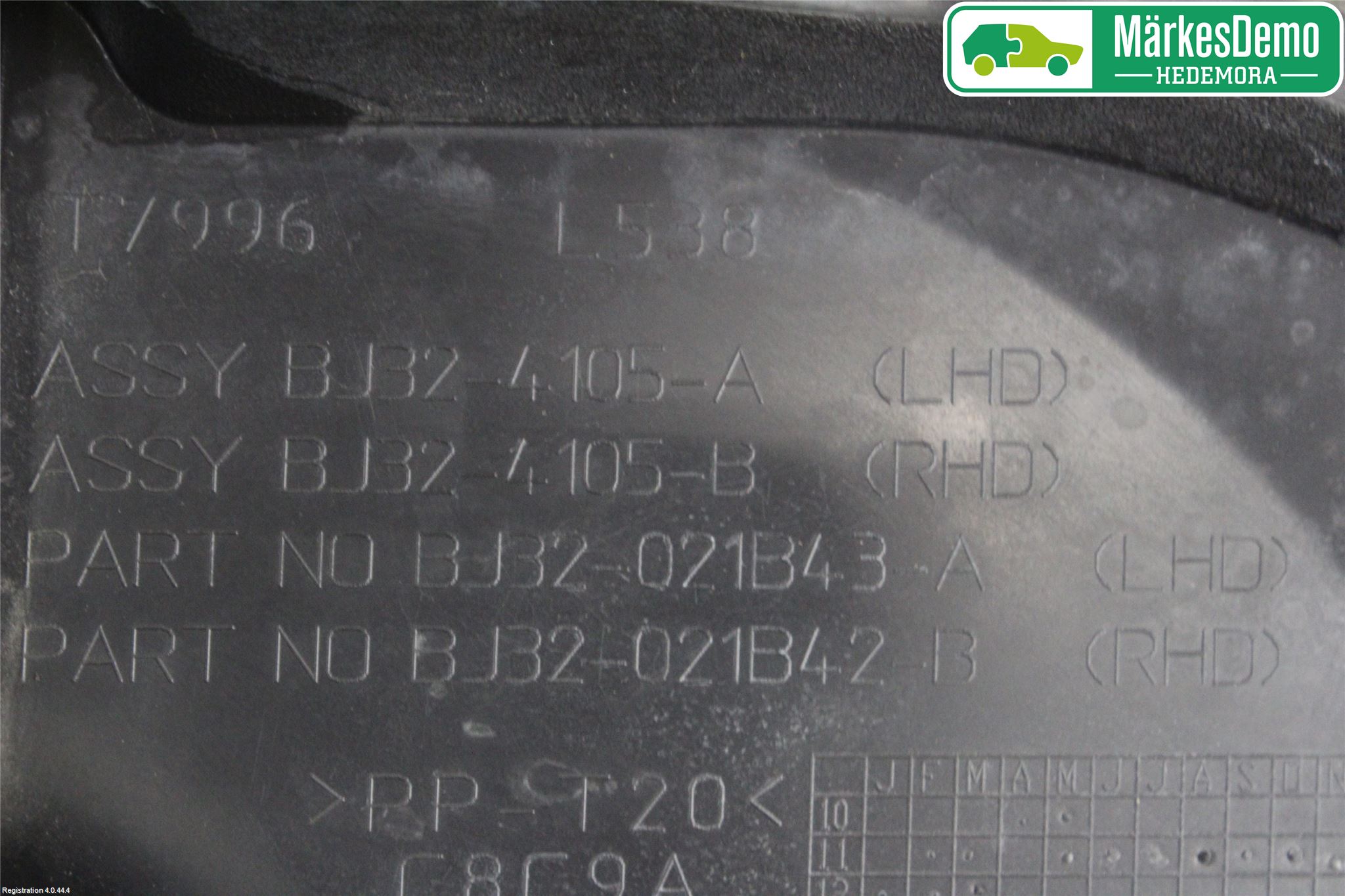 Landrover LAND ROVER RANGE ROVER EVOQUE (L538) 11-18 Visker Deksel-Grill-Under Frr