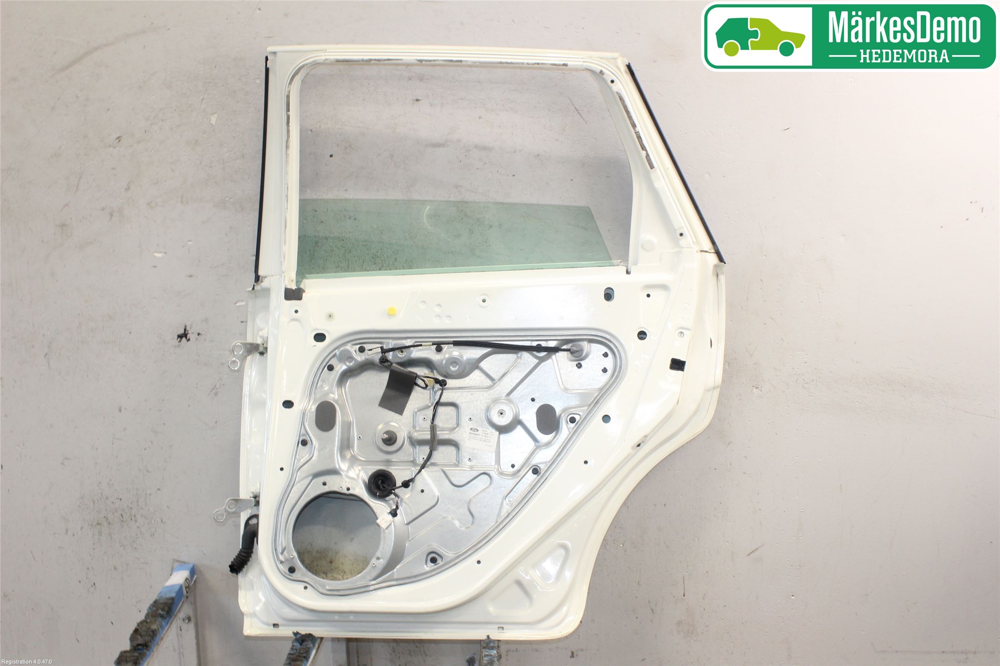 Ford FOCUS     04-07 Dør 4D Bak Høyre