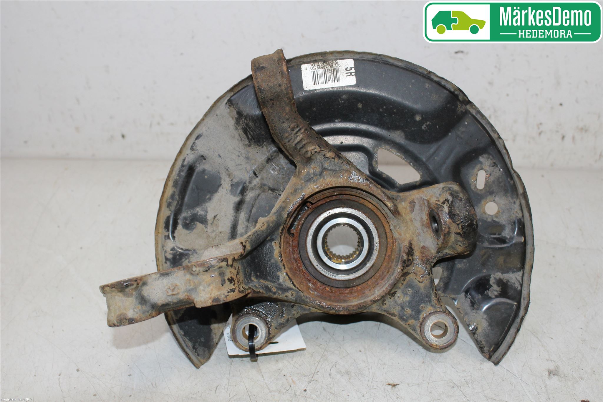 Toyota YARIS XP130 12-14 Spindel Hf