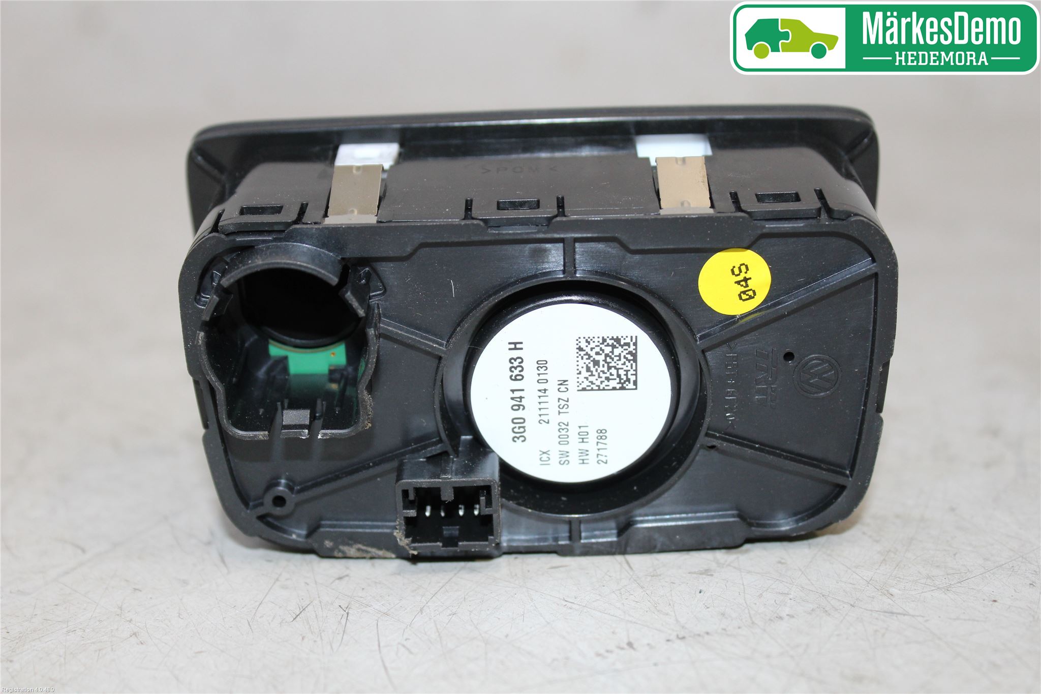 Volkswagen VW PASSAT 15-19 Bryter Hovedlys