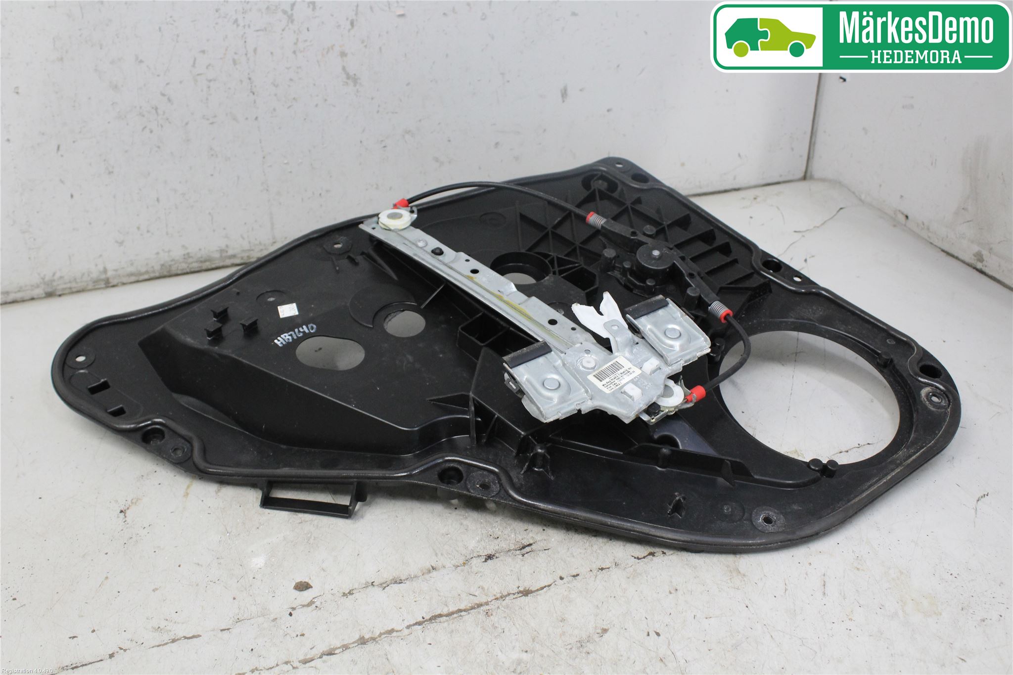 Mitsubishi CARISMA 00-04 Vindusheissett