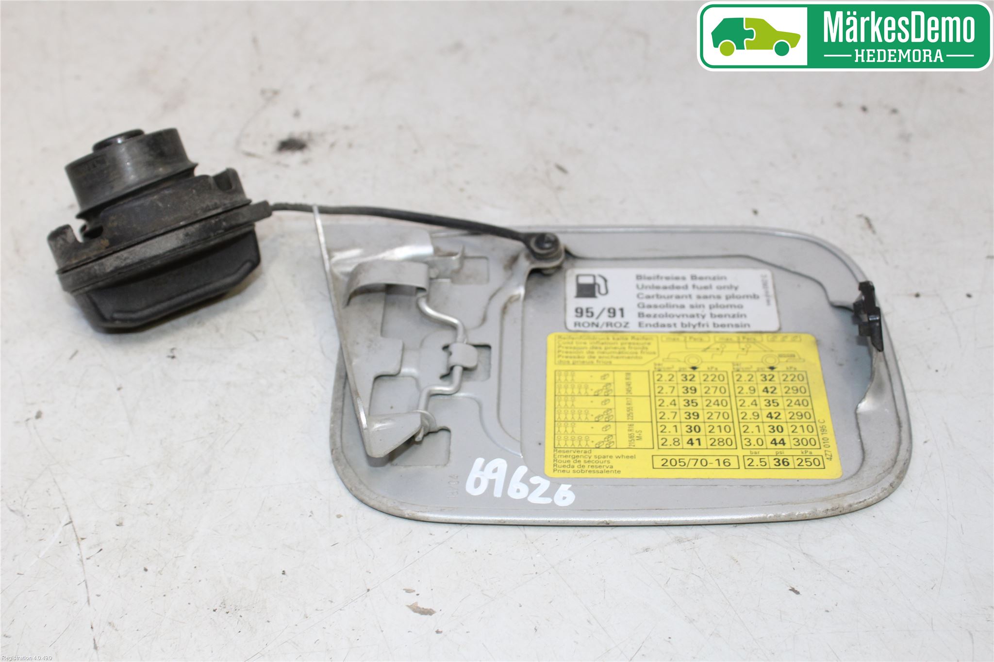Audi ALLROAD 01-05 Drivstoff Tankluke
