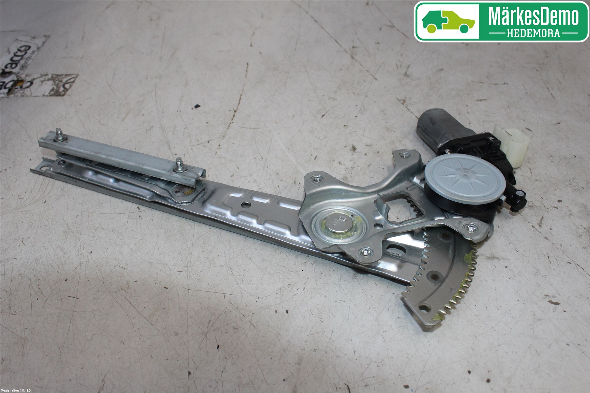 Nissan X-TRAIL 14-21 Vindusheis El Komp