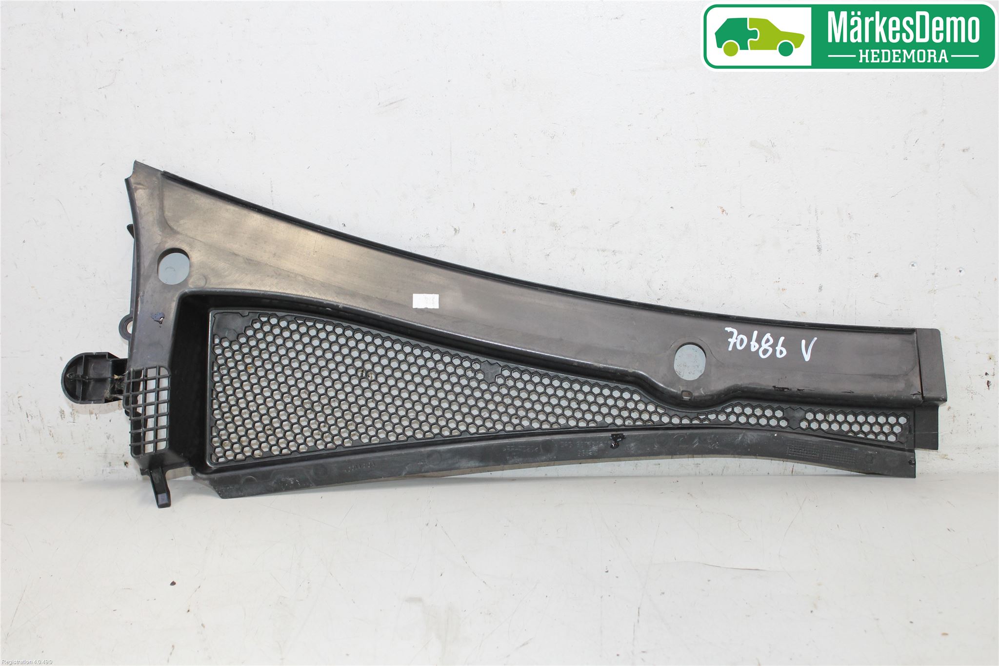 Peugeot 208 12-15 Visker Deksel-Grill-Under Frr