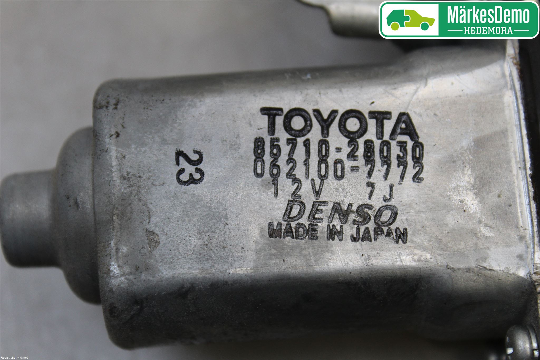 Toyota HI-ACE 06-12 Vindusheis El Komp