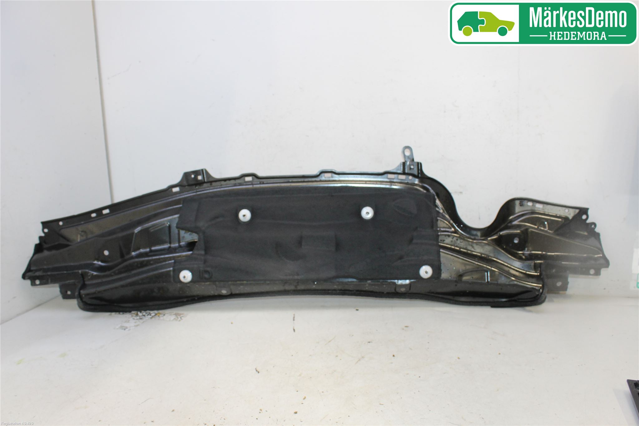 Toyota AURIS 10-12 Visker Deksel-Grill-Under Frr