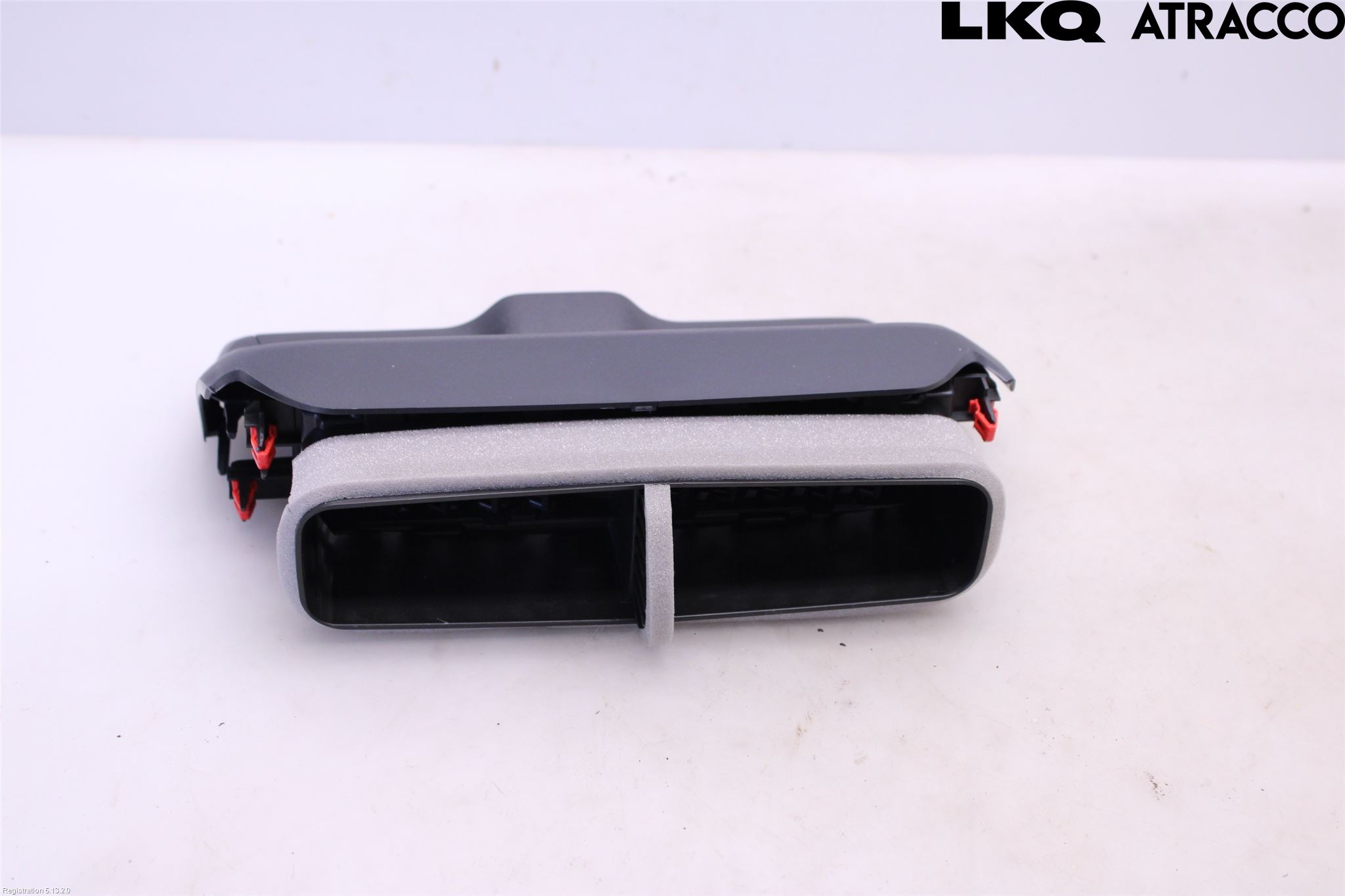 Toyota YARIS XP21 20- Dashbord Kanal - Dyse