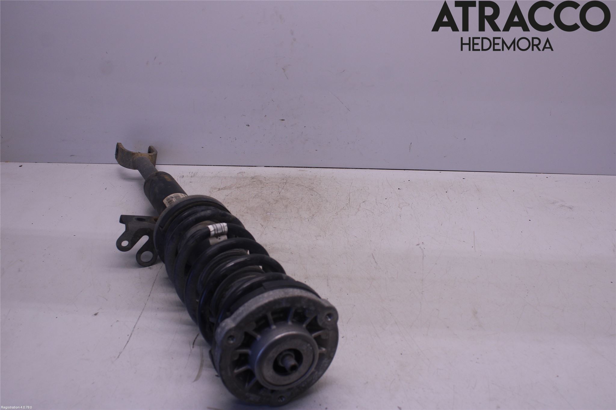 BMW 5 F10/F11/F18 09-17 Fjærbein Foran Venstre