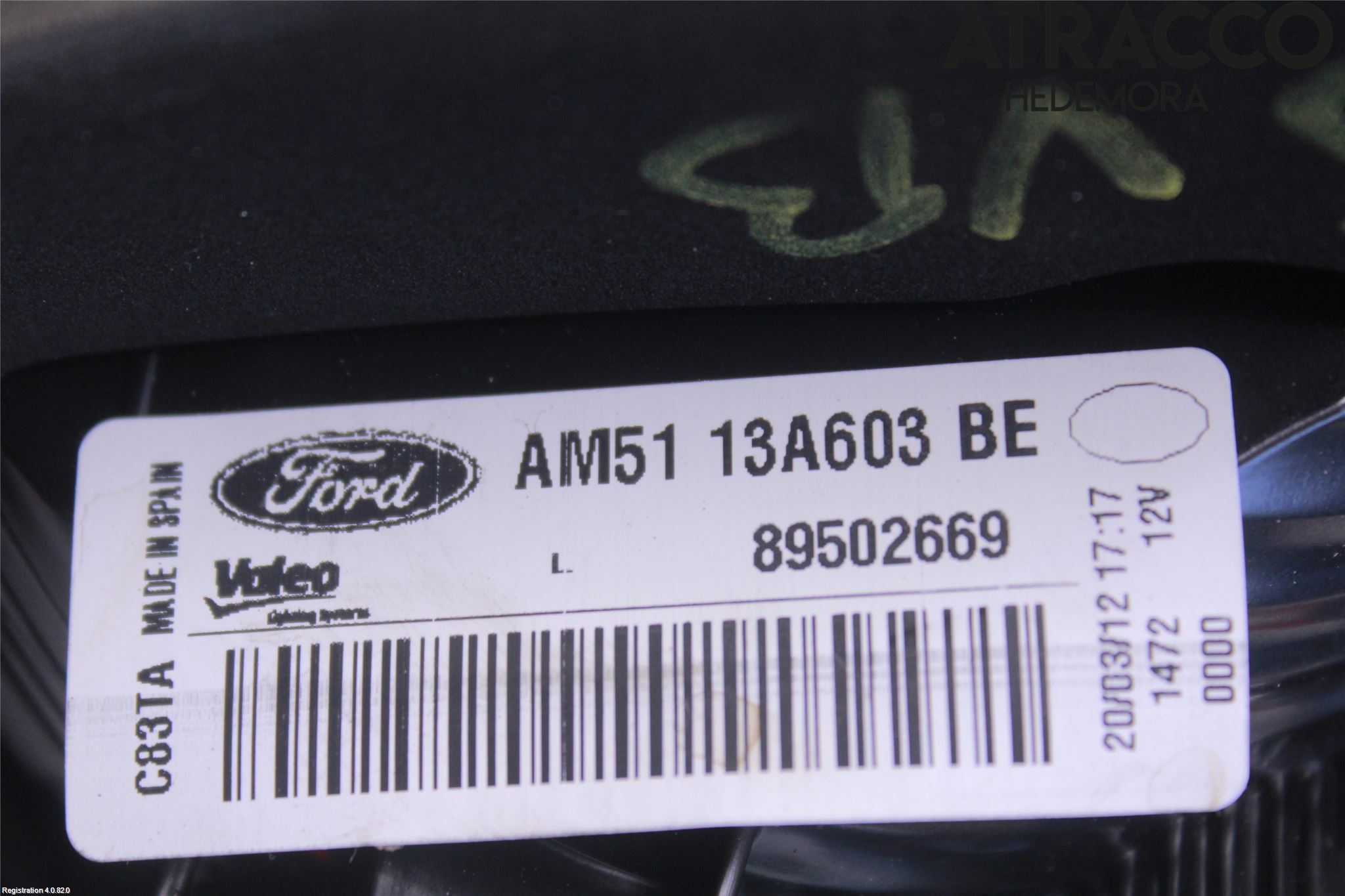 Ford GRAND C-MAX  11-14 Baklykt Venstre  På Luke(Indre