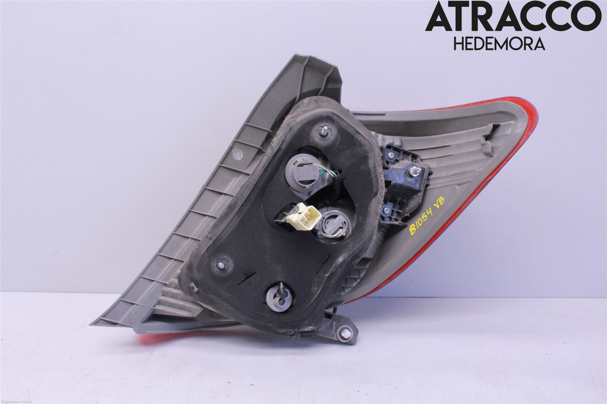 Toyota YARIS XP130 12-14 Baklykt Venstre