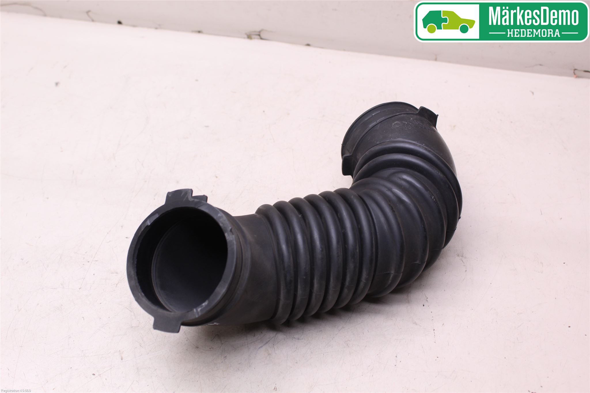 Toyota RAV 4 00-06 Inns Gummibelg - Slange