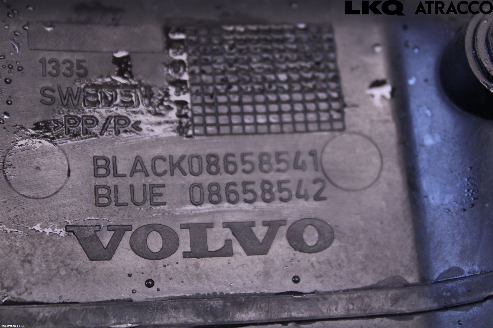 Volvo XC70 05-07 Motor Deksel Over Motor