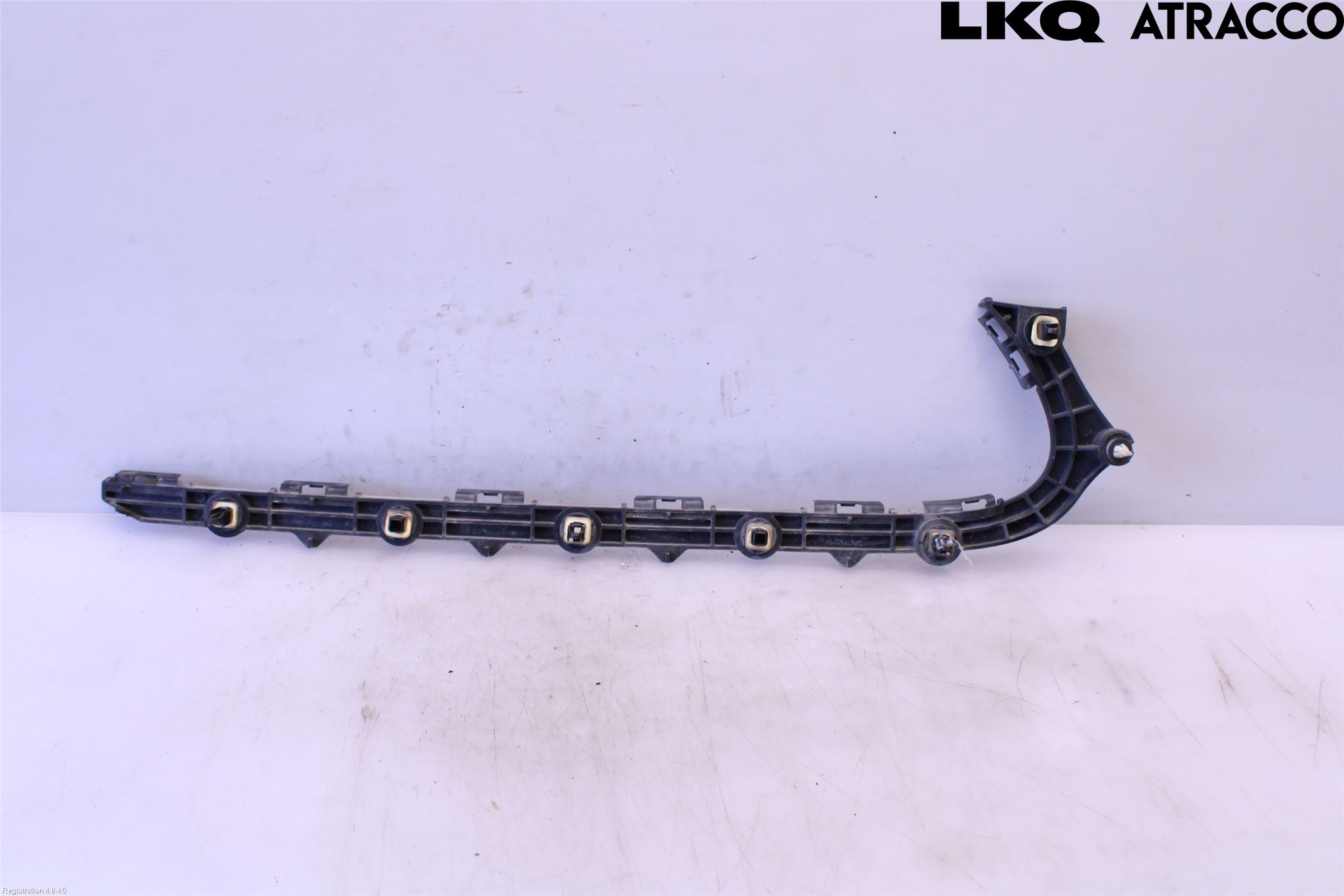 Lexus LS 460/600H 07-17 Støtfangerfeste Bak Høyre