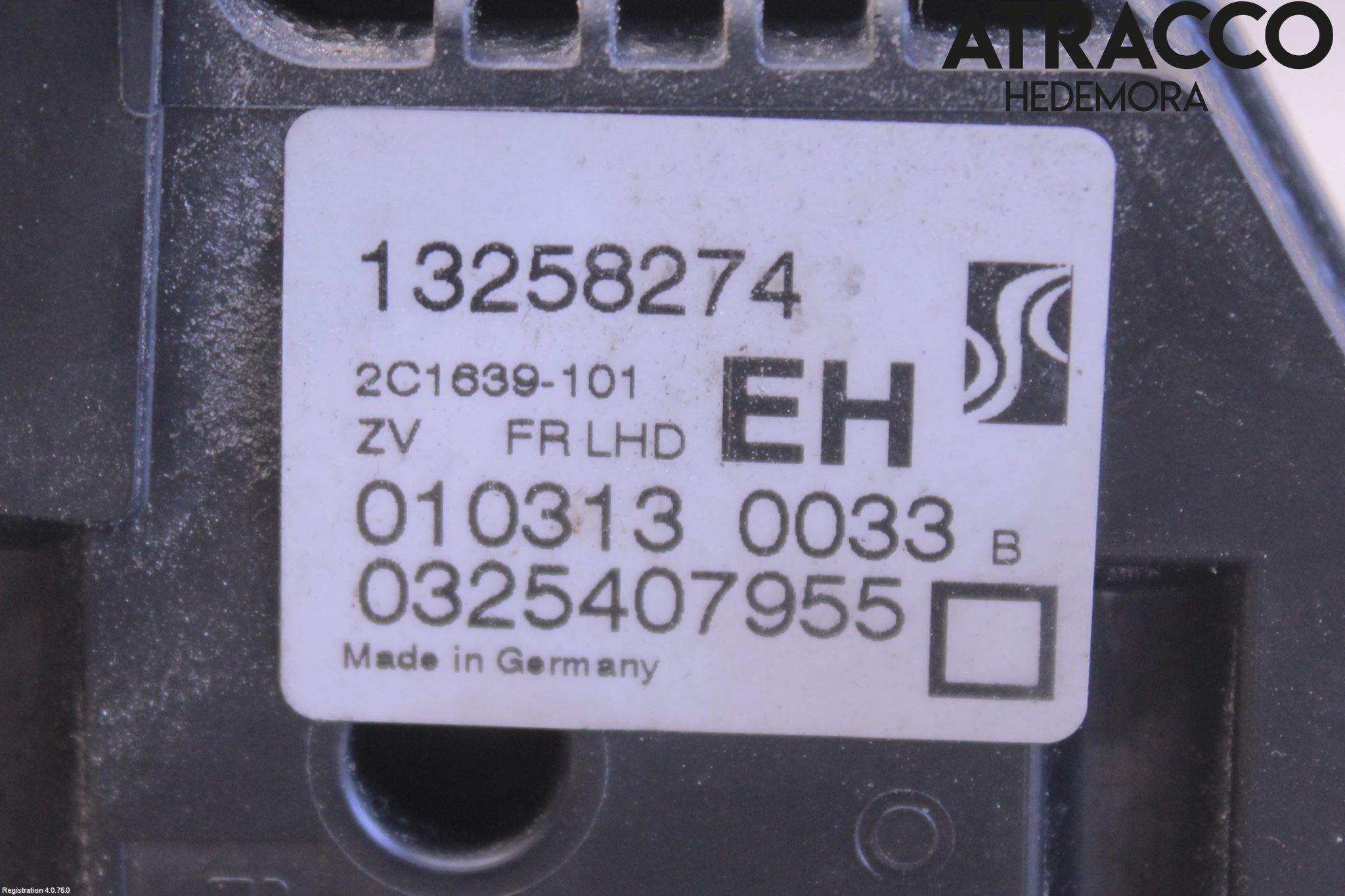 Opel CORSA D 07-14 Dørlås - Låsekasse