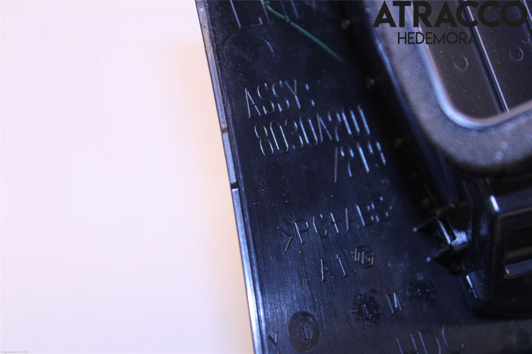 Mitsubishi OUTLANDER 13-21 Dashbord Kanal - Dyse