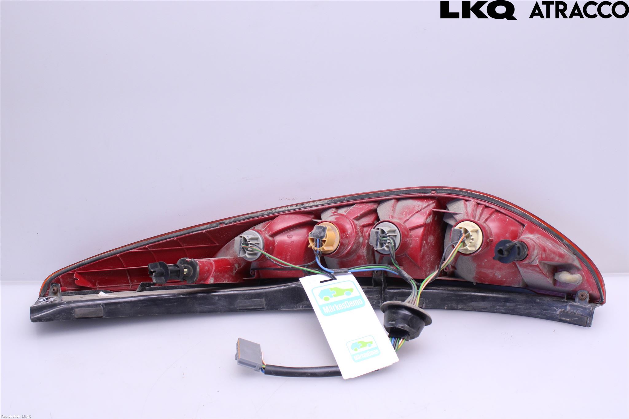 Ford MONDEO     01-06 Baklykt Venstre