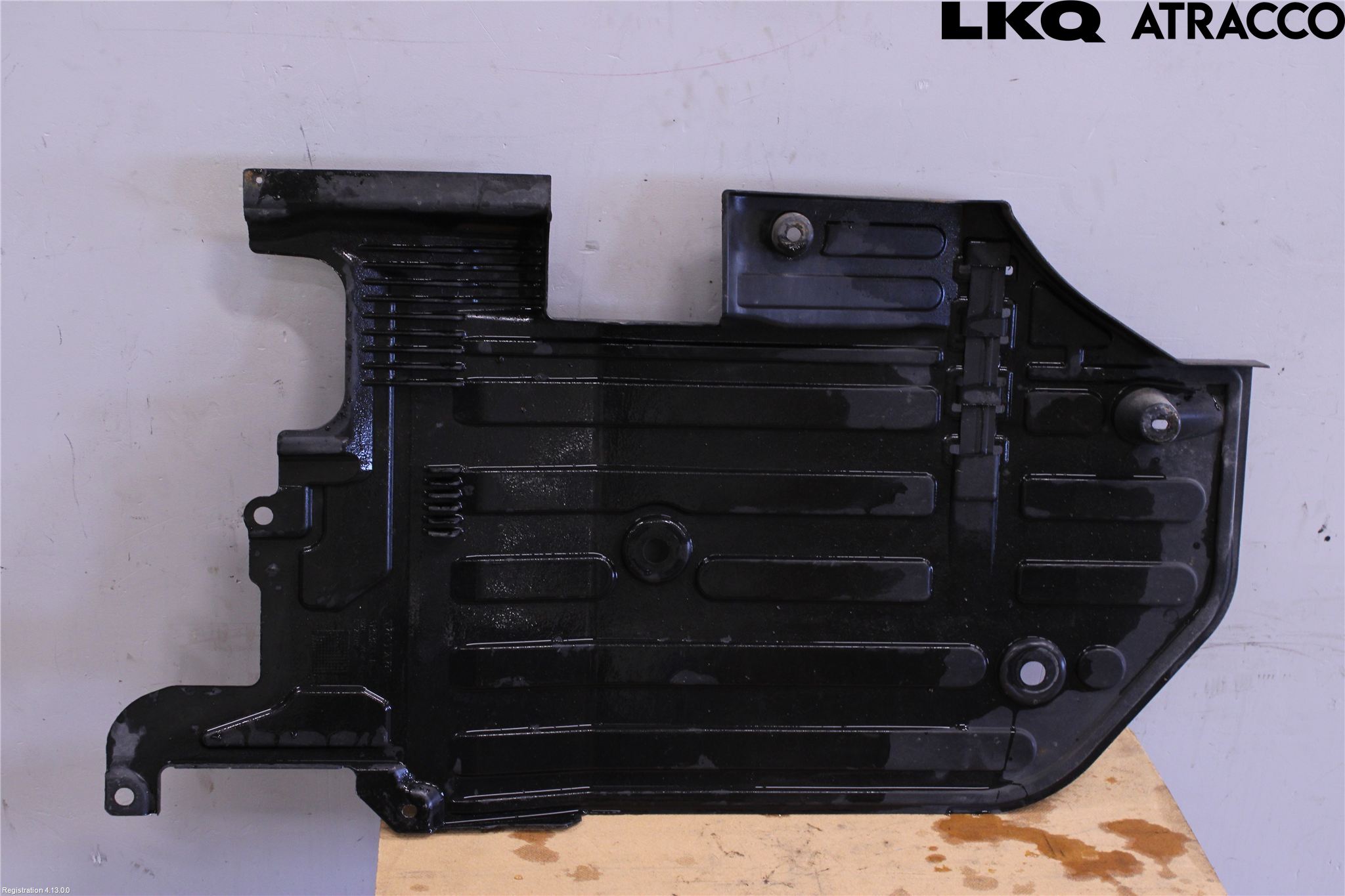 Volvo XC90/RECHARGE 16- Bunnplate U Motor-Gear-Dørk