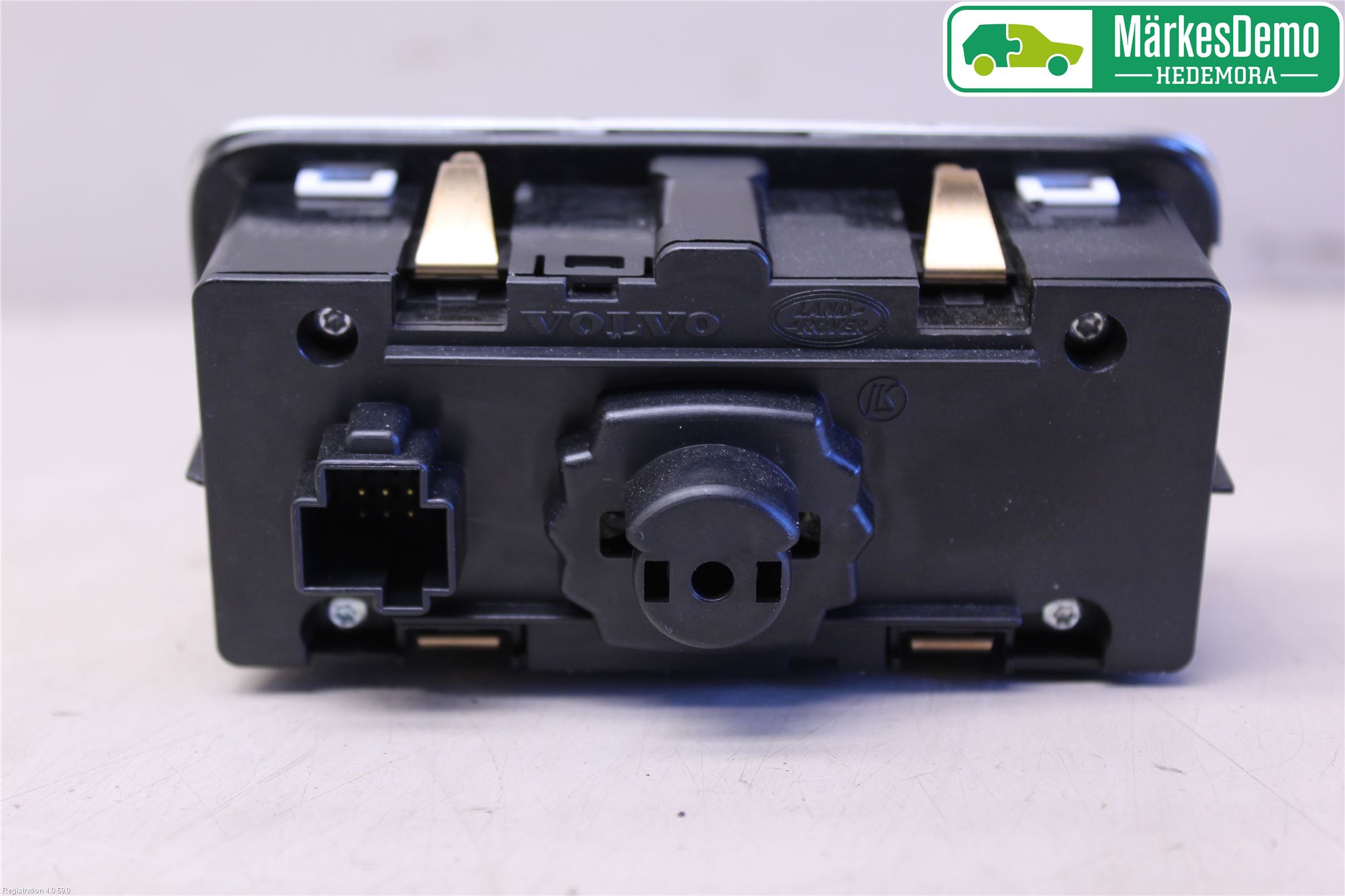 Volvo V70 14-16 Bryter Hovedlys