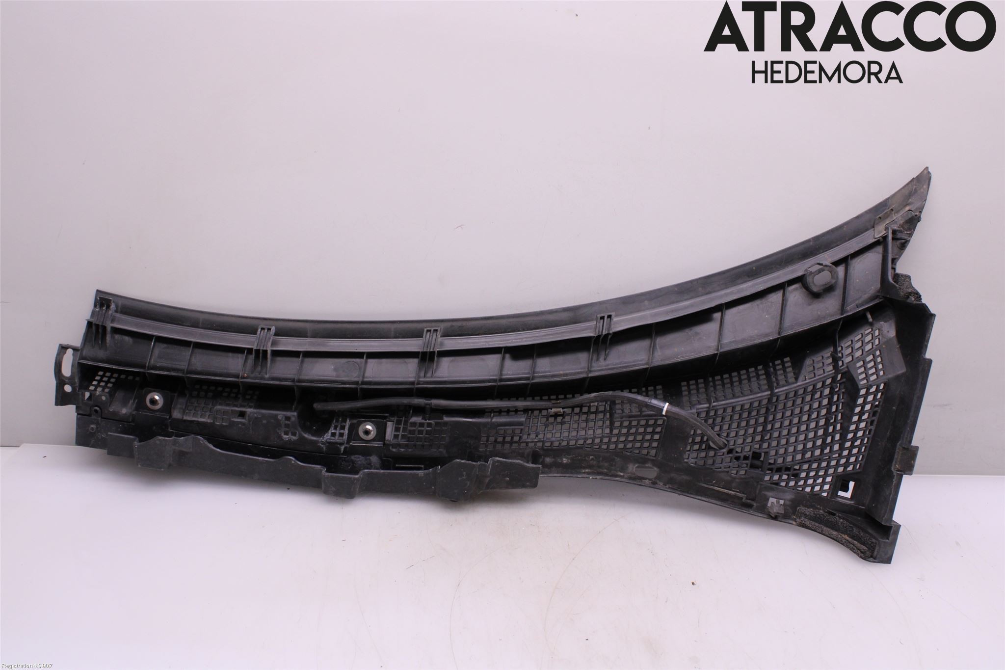 Mazda 3 I 07-08 Visker Deksel-Grill-Under Frr