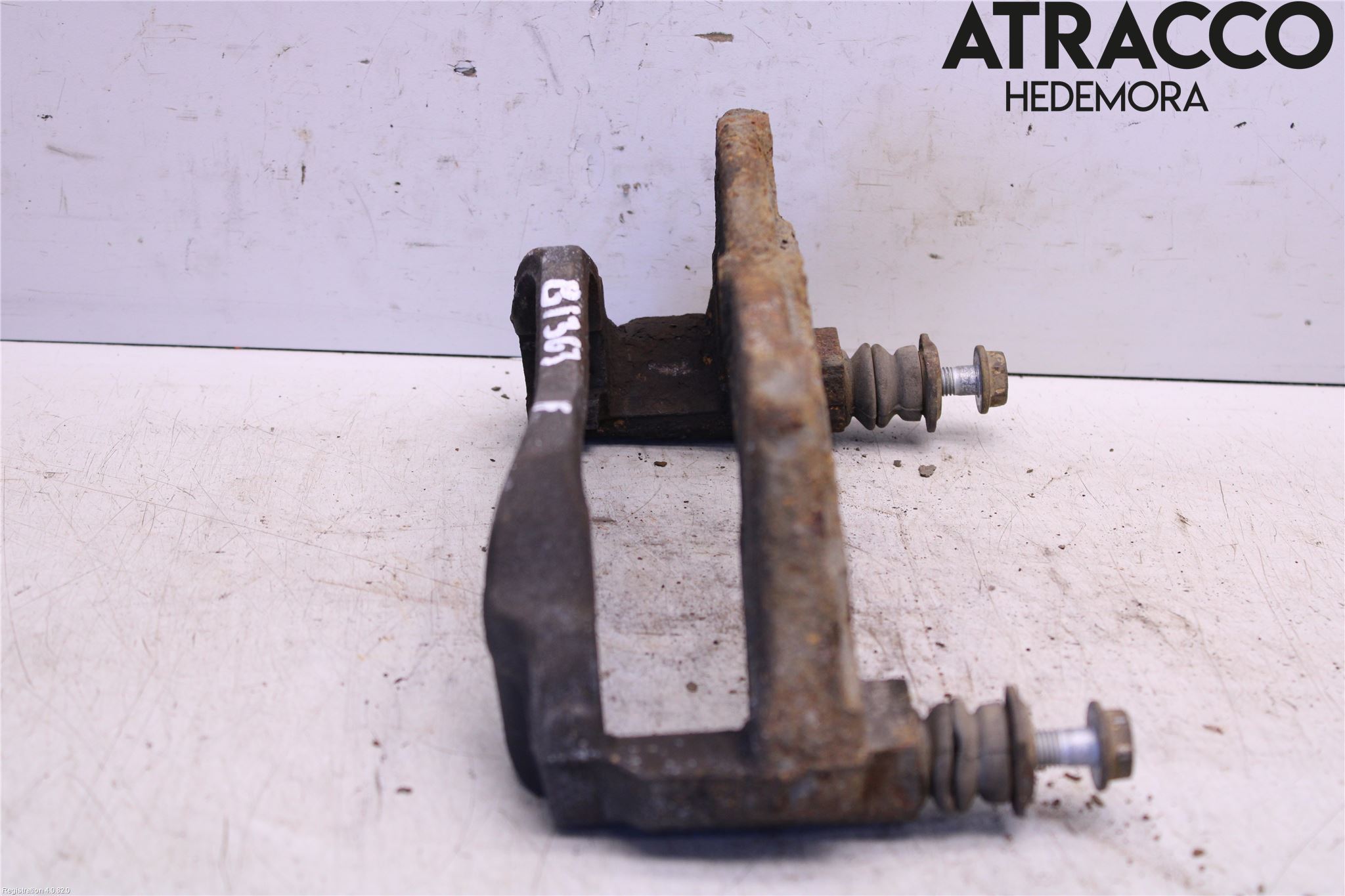 Toyota AVENSIS 09-15 Bremsecaliper Feste Holder