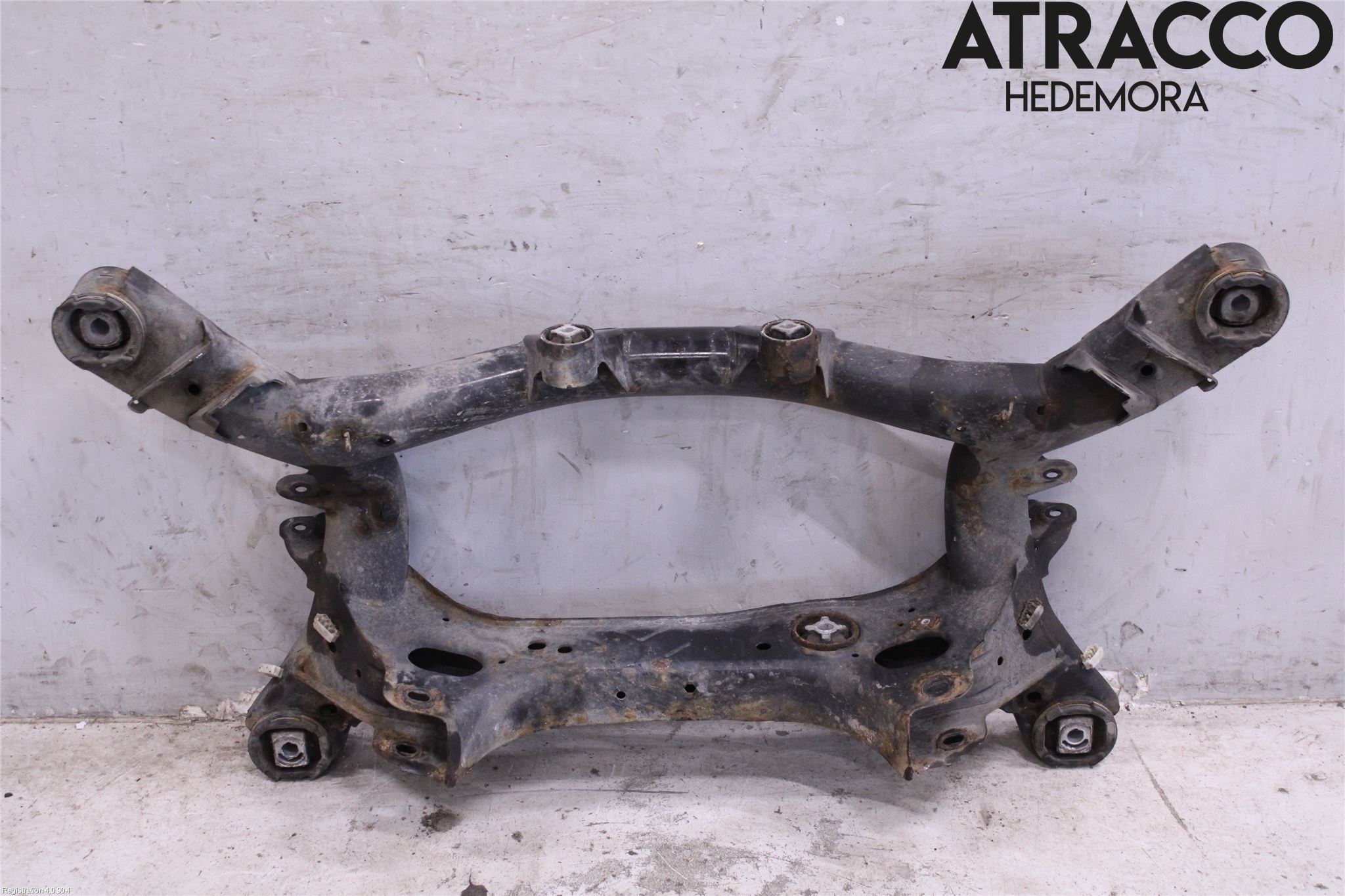 BMW 3 GT F34 13-19 Bakaksel Feste Travers-Ramme