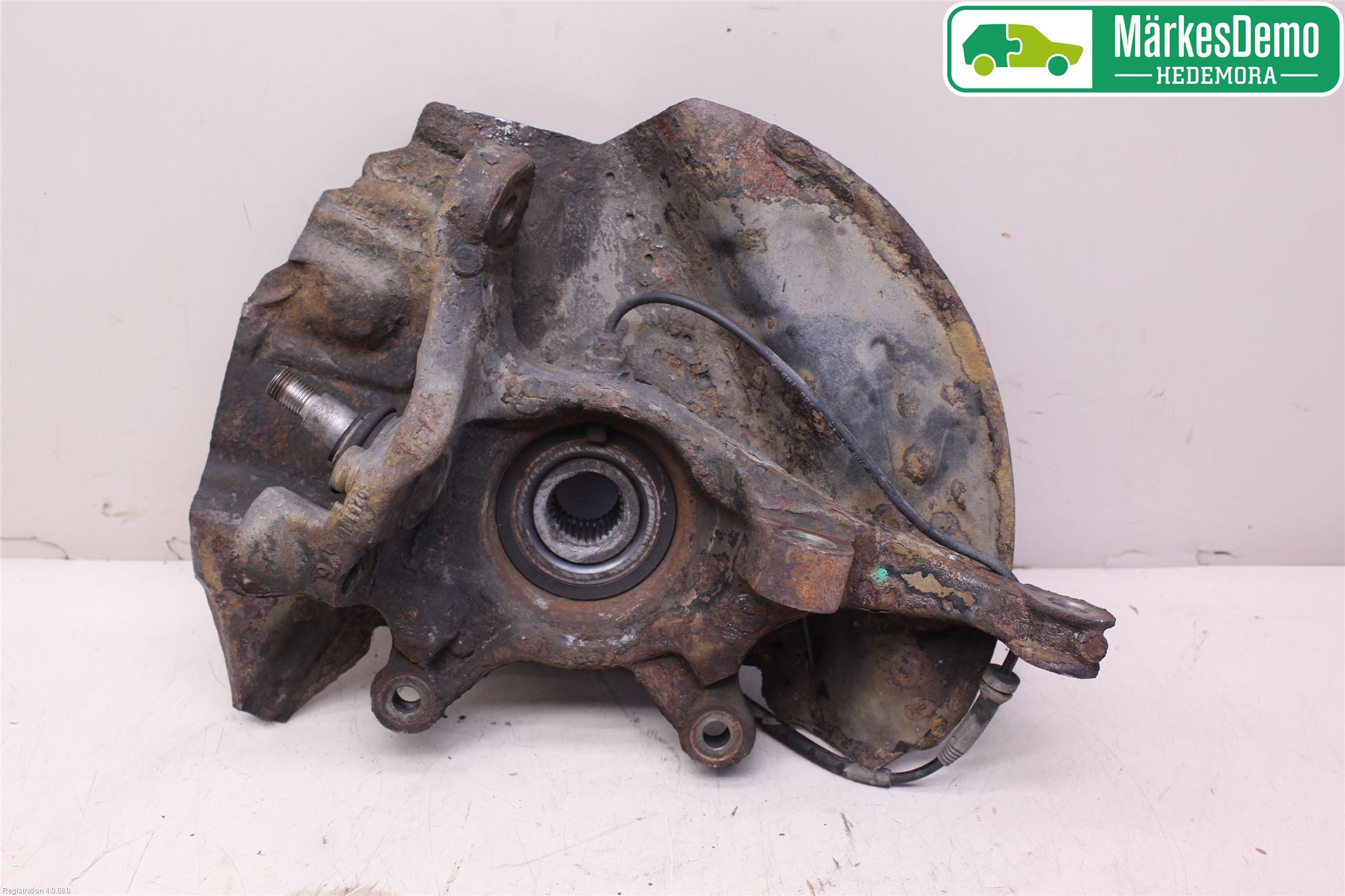 BMW X5 E53     99-06 Spindel Hf