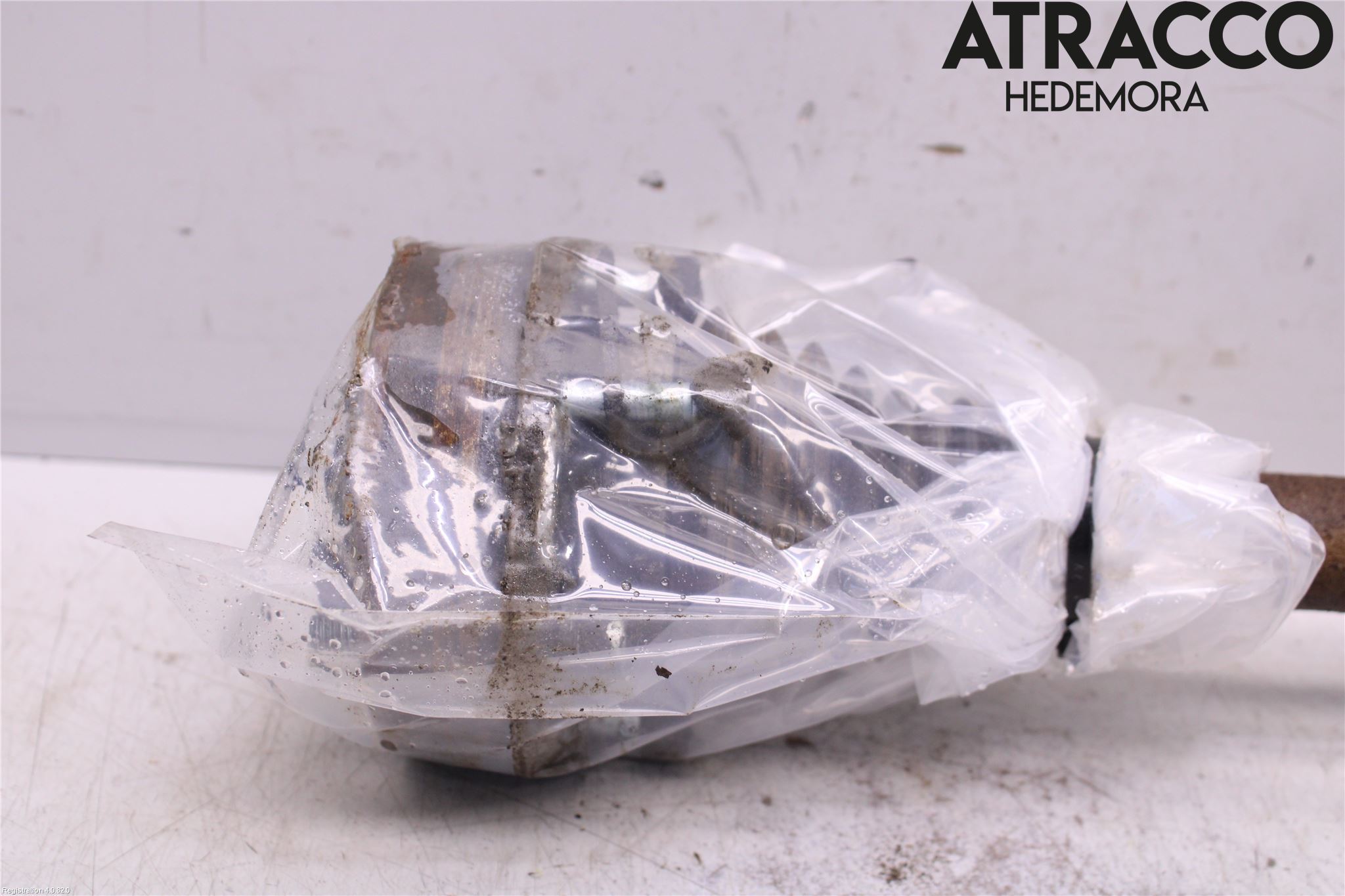 Volkswagen VW GOLF PLUS/CROSS GOLF 04-14 Drivaksel Foran Kompl Venstre