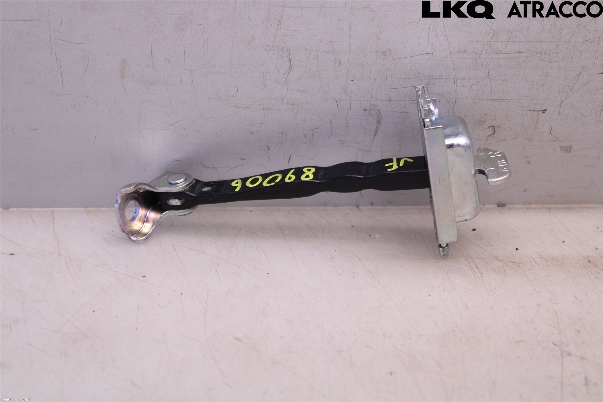 Toyota YARIS CROSS XP21 21- Dørstopper