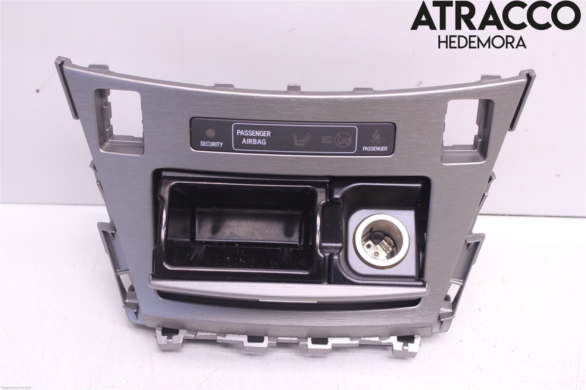 Toyota AVENSIS 09-15 Innr Askebeger