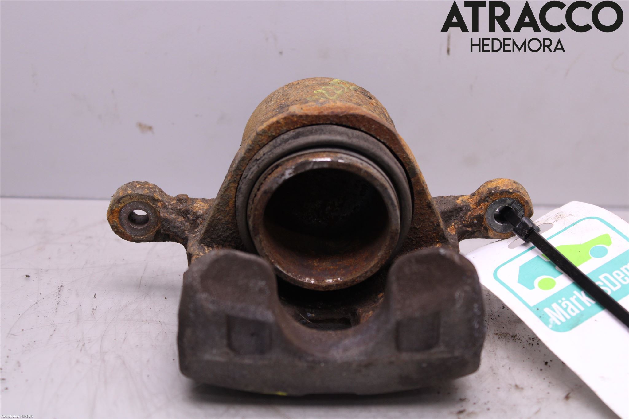 Nissan ALMERA    96-00 Bremsecaliper Foran Høyre