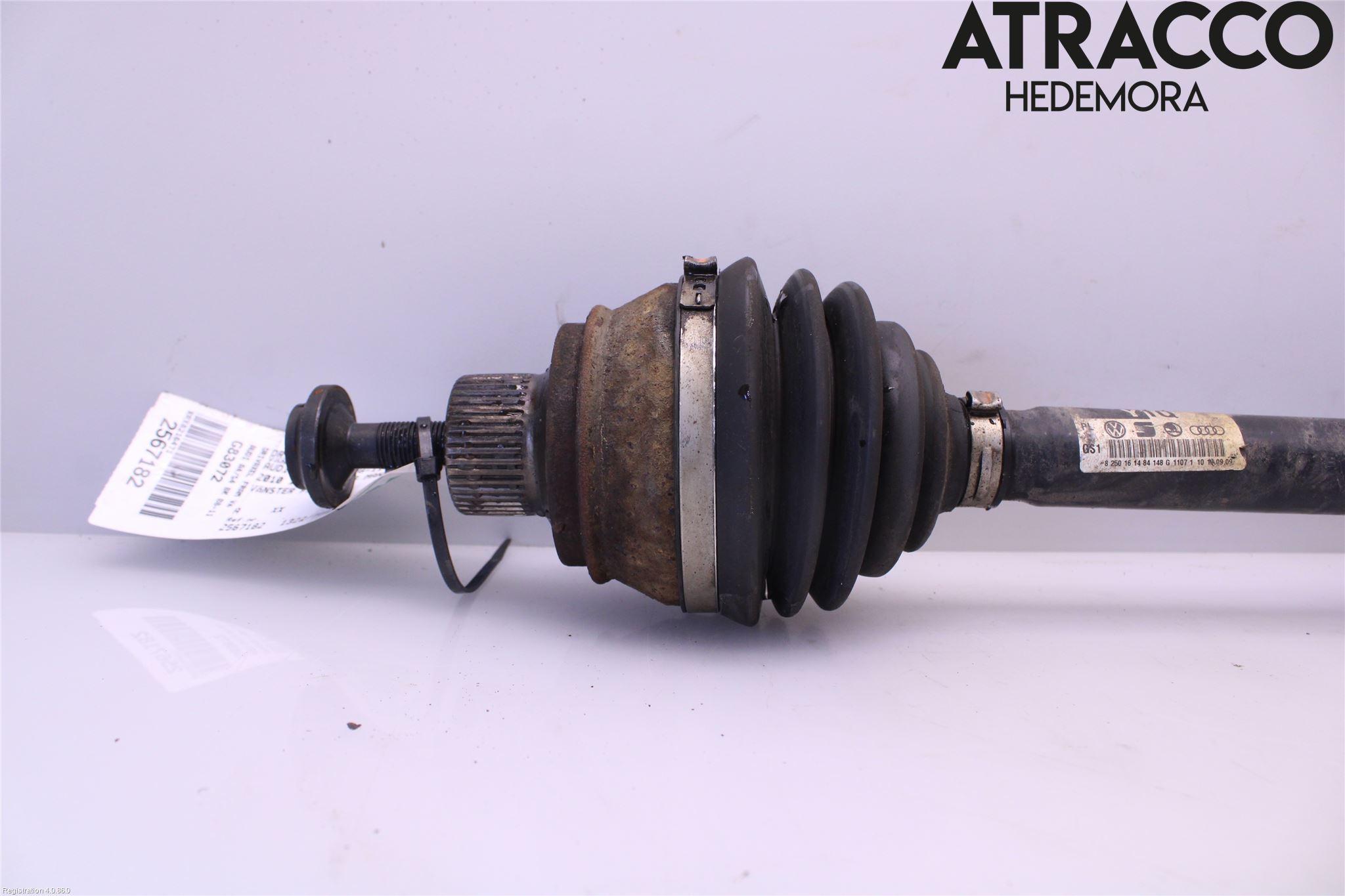 Audi A4/S4 08-11 Drivaksel Foran Kompl Venstre