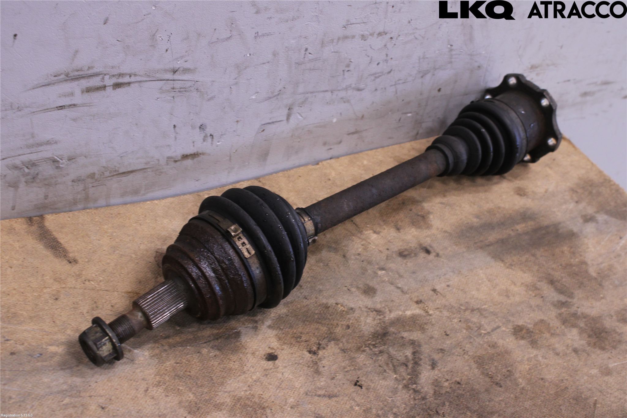 Audi A3/S3     96-03 Drivaksel Foran Kompl Venstre