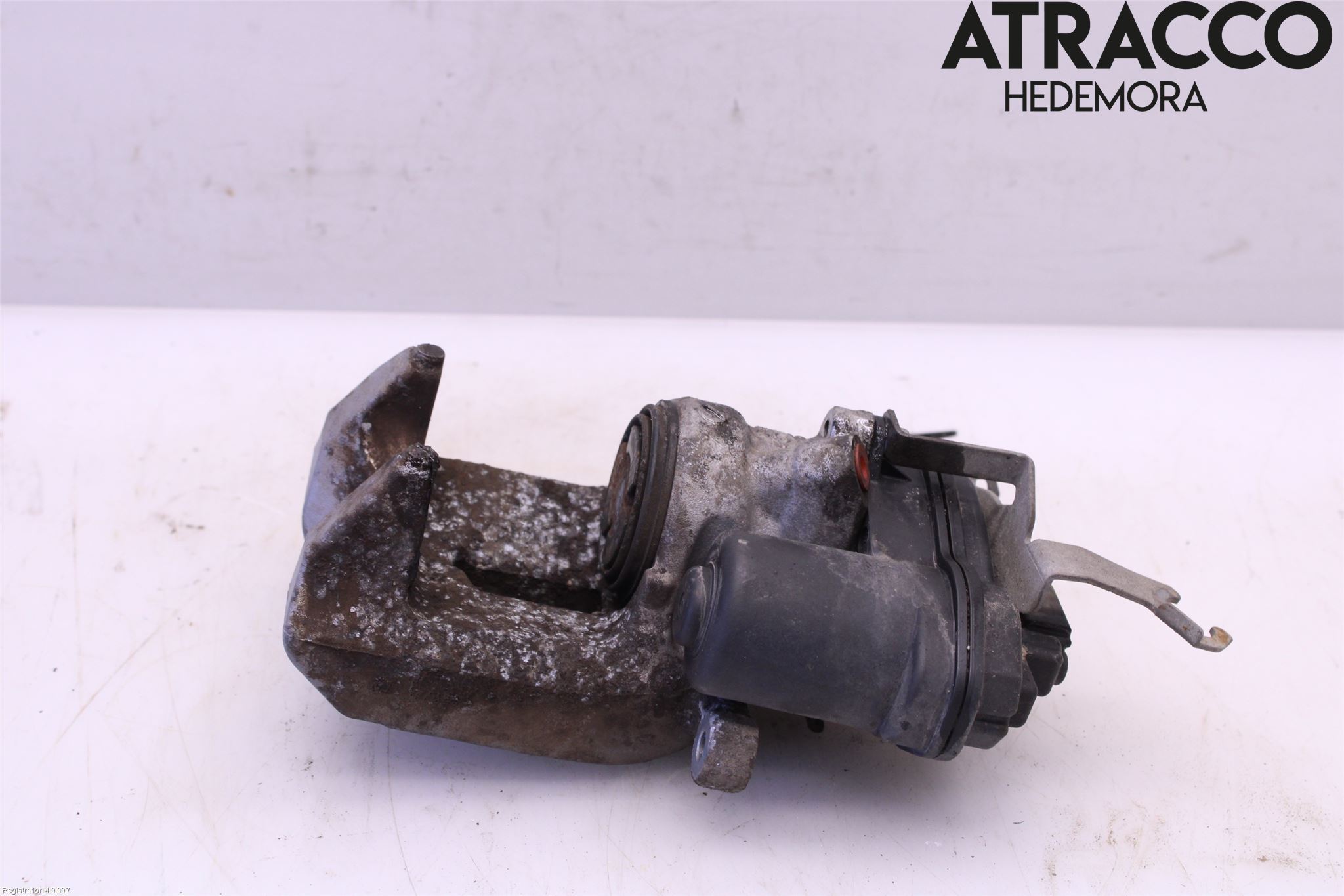BMW 5 G30/G31/F90 17-23 Bremsecaliper Bak Venstre