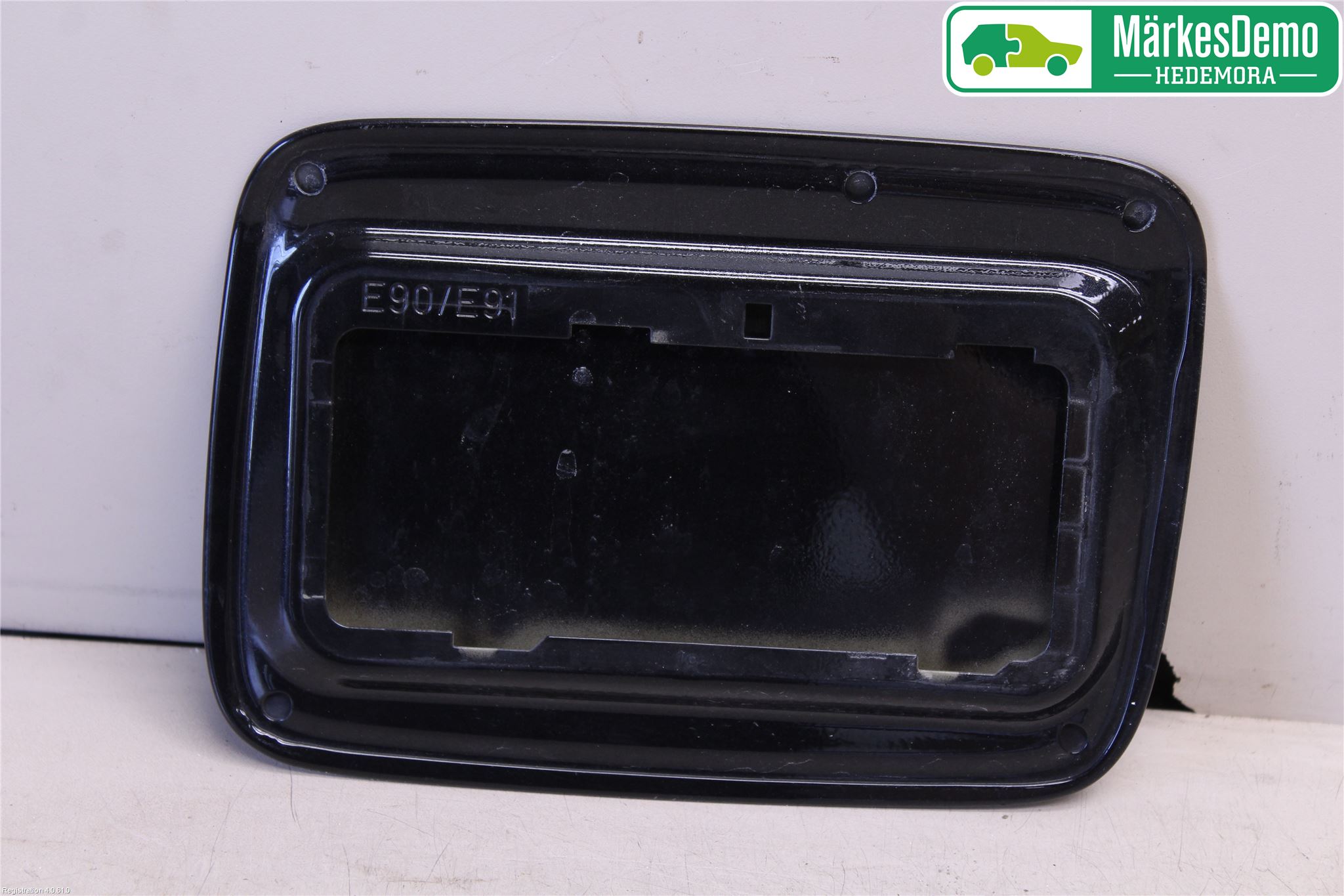 BMW 3 E90/91 SED/TOU 05-12 Drivstoff Tankluke