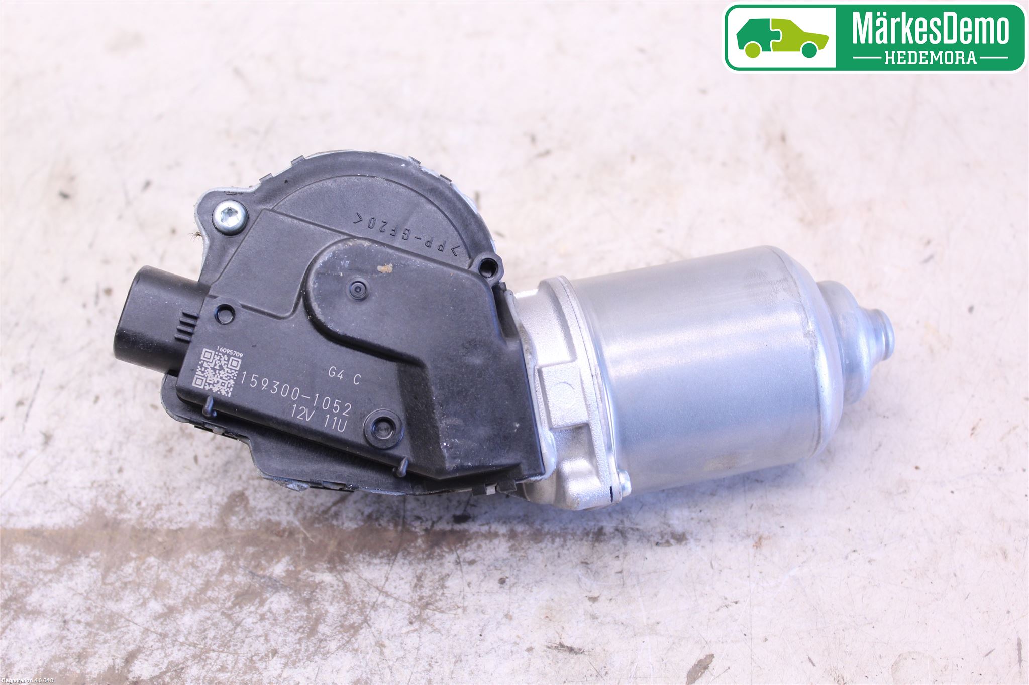 Mitsubishi OUTLANDER 07-12 Viskermotor Frontrute