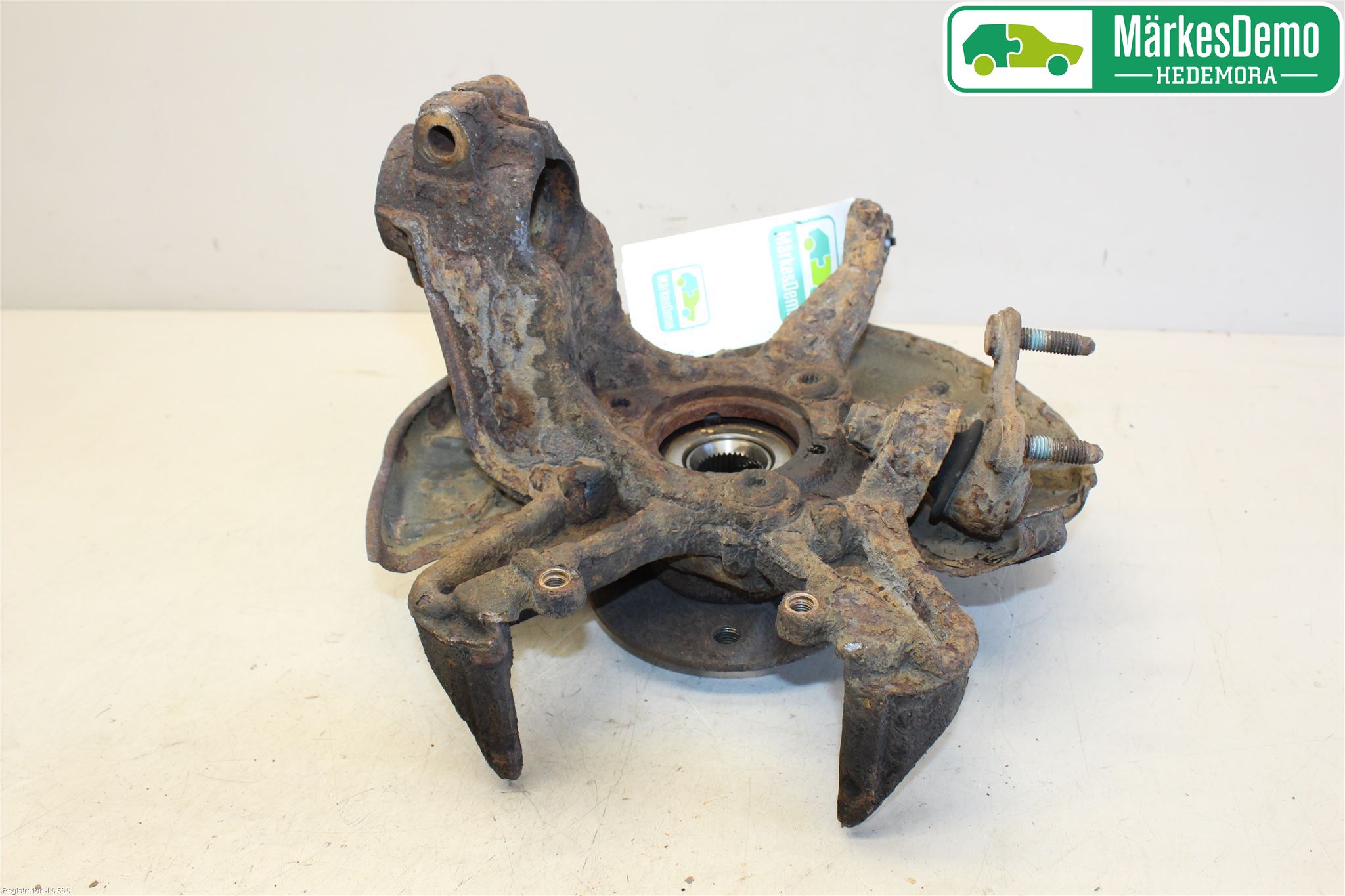 Volkswagen VW GOLF V 04-09 Spindel Hf